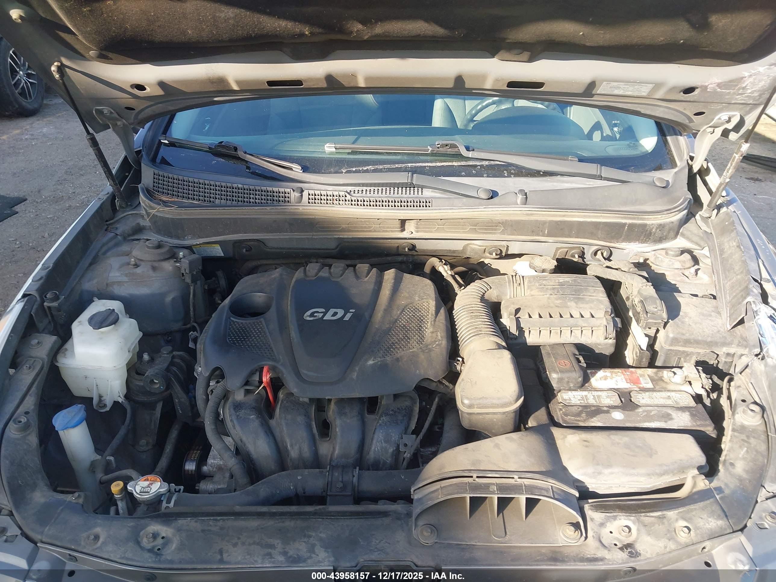 HYUNDAI SONATA image 10