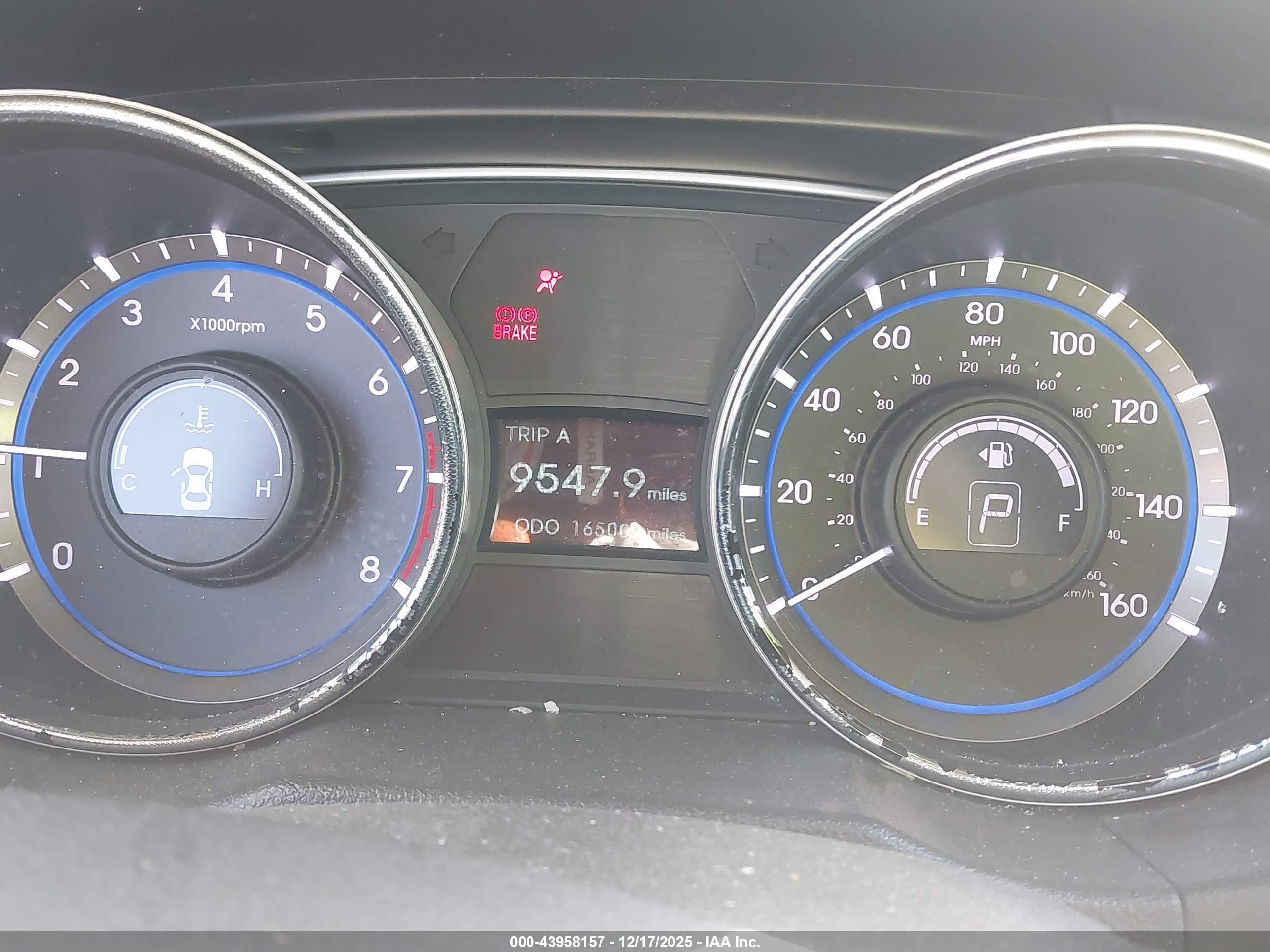 HYUNDAI SONATA image 7