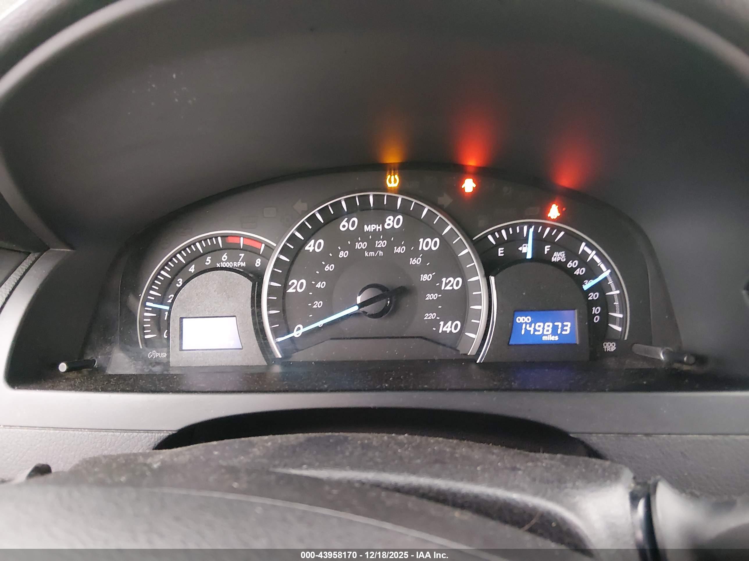 TOYOTA CAMRY image 7