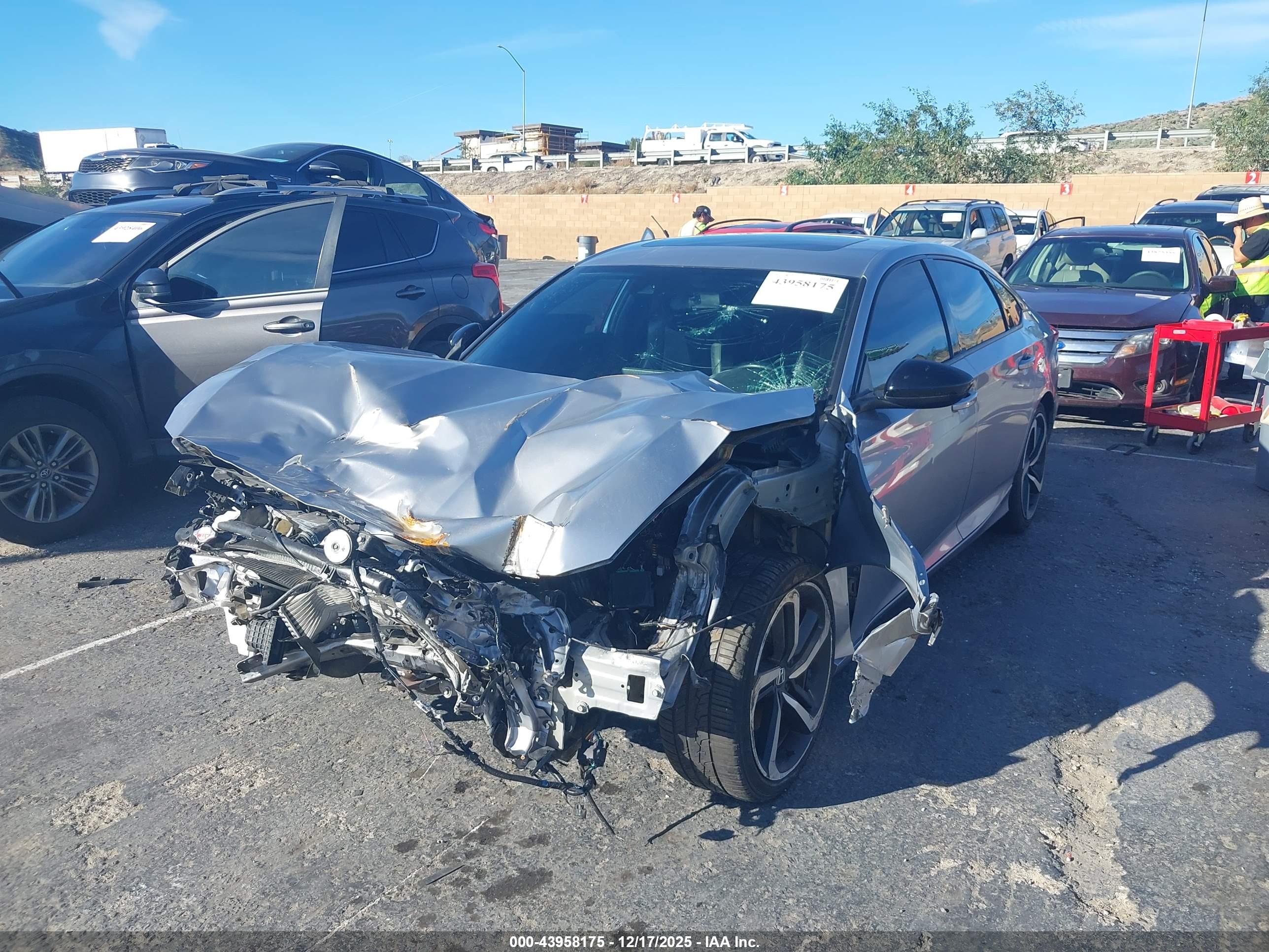 HONDA ACCORD image 2