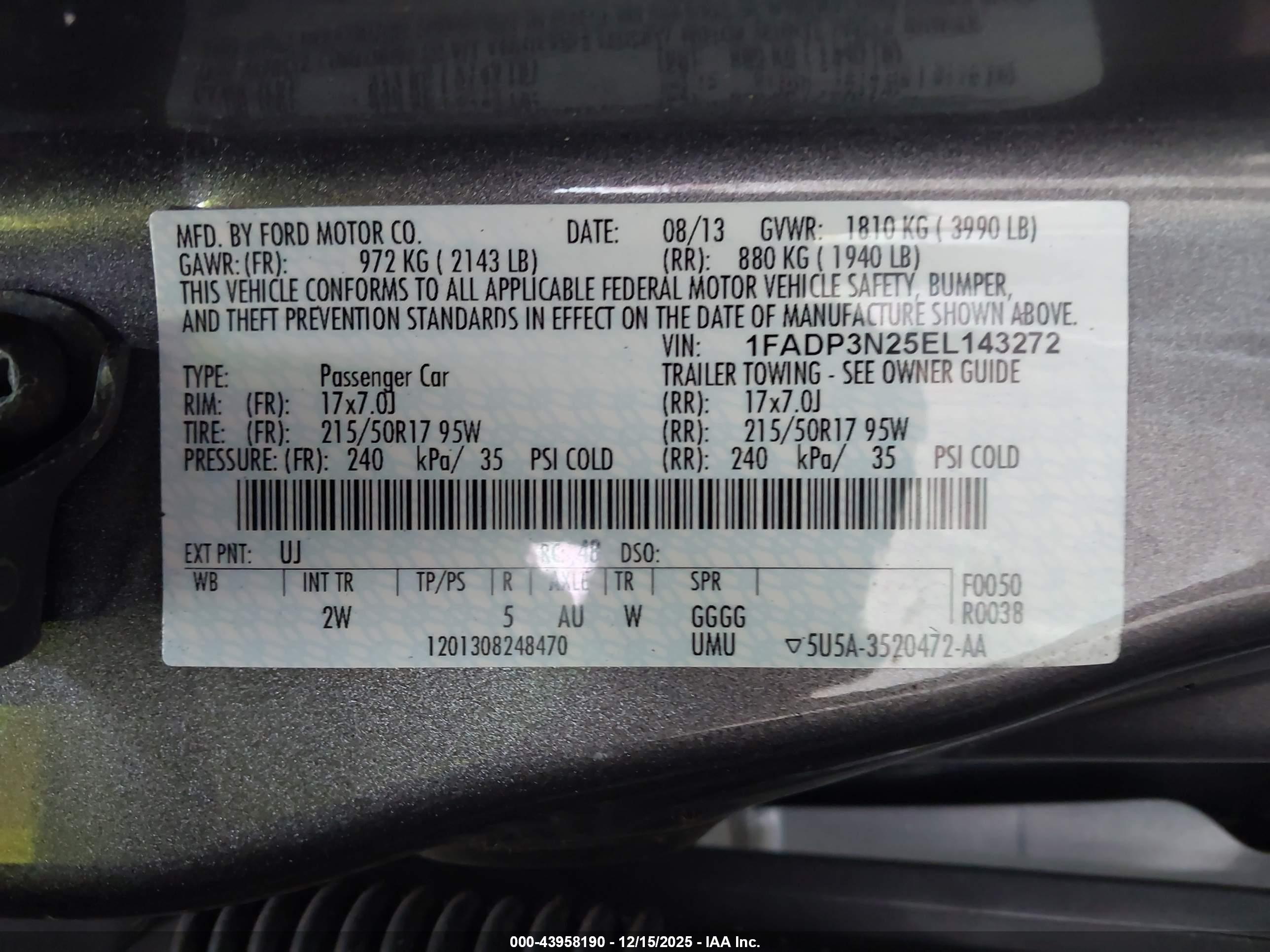 FORD FOCUS image 9
