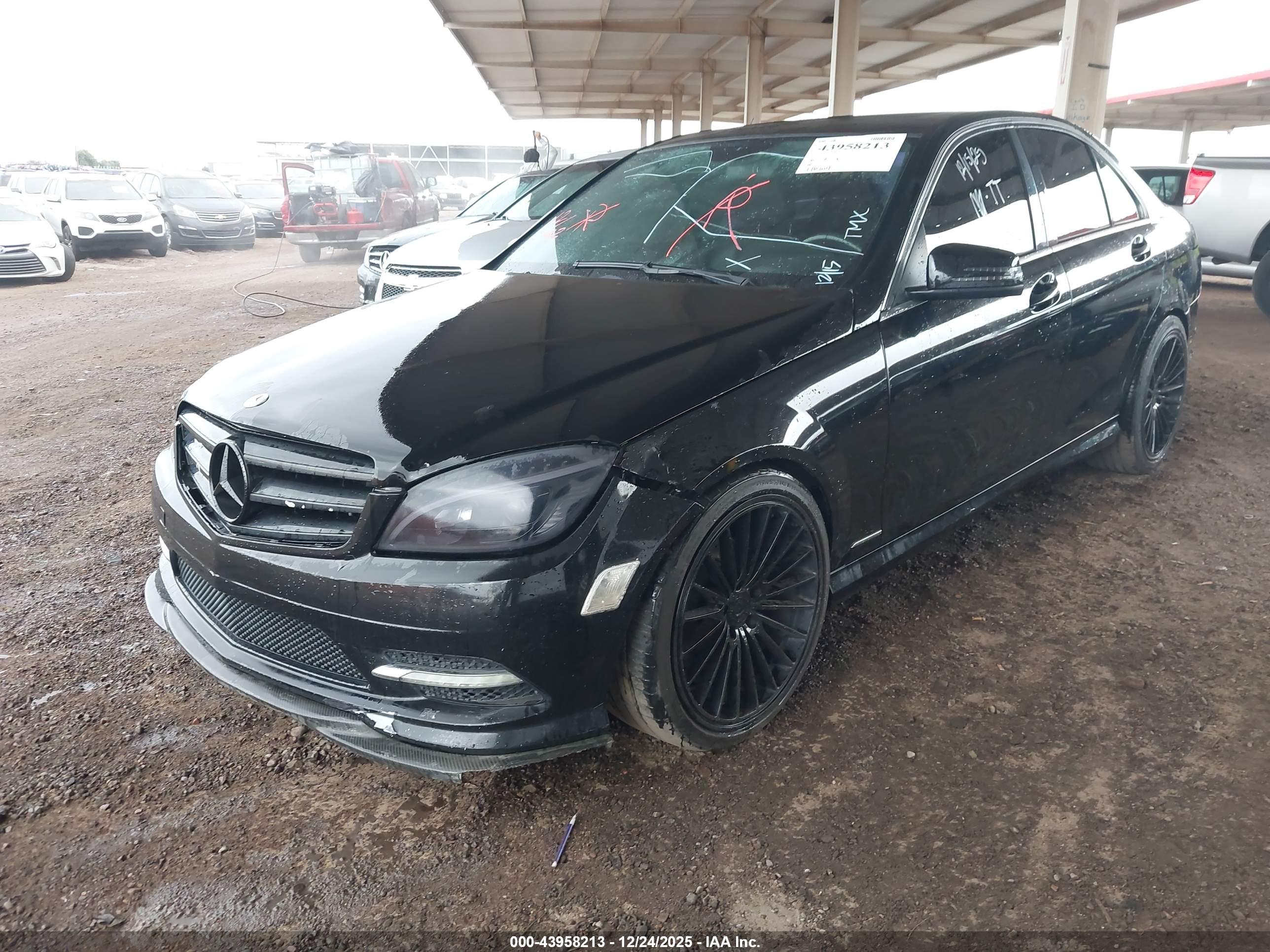 MERCEDES-BENZ C image 2