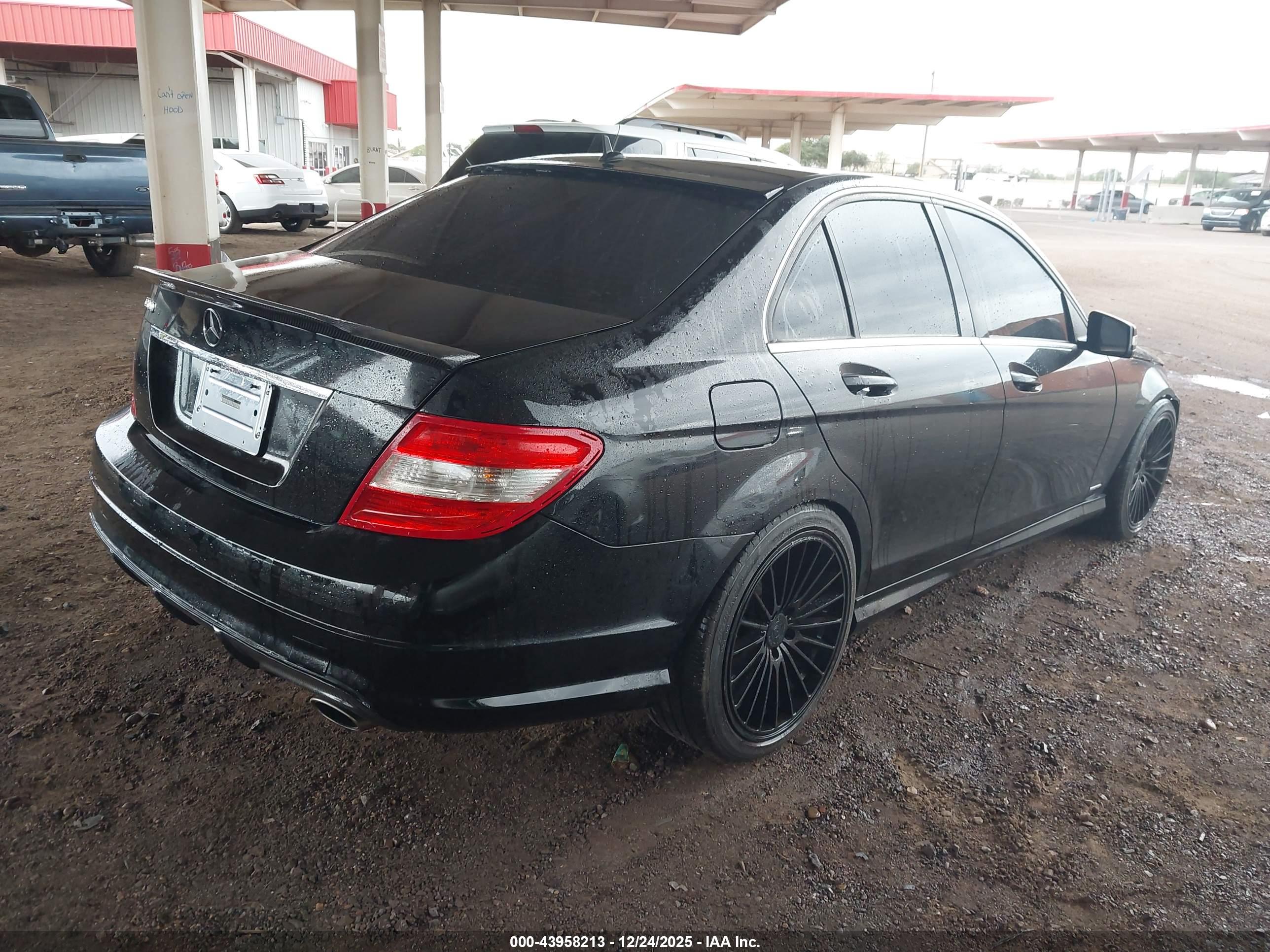MERCEDES-BENZ C image 4