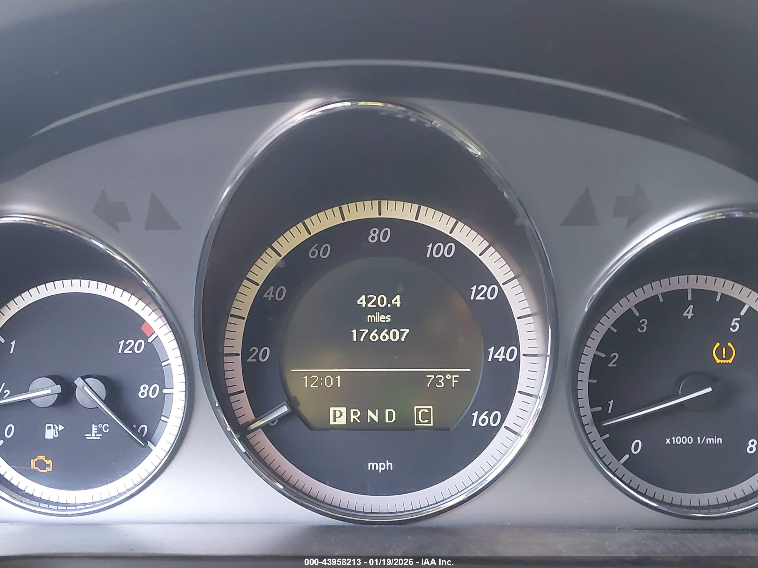 MERCEDES-BENZ C image 7
