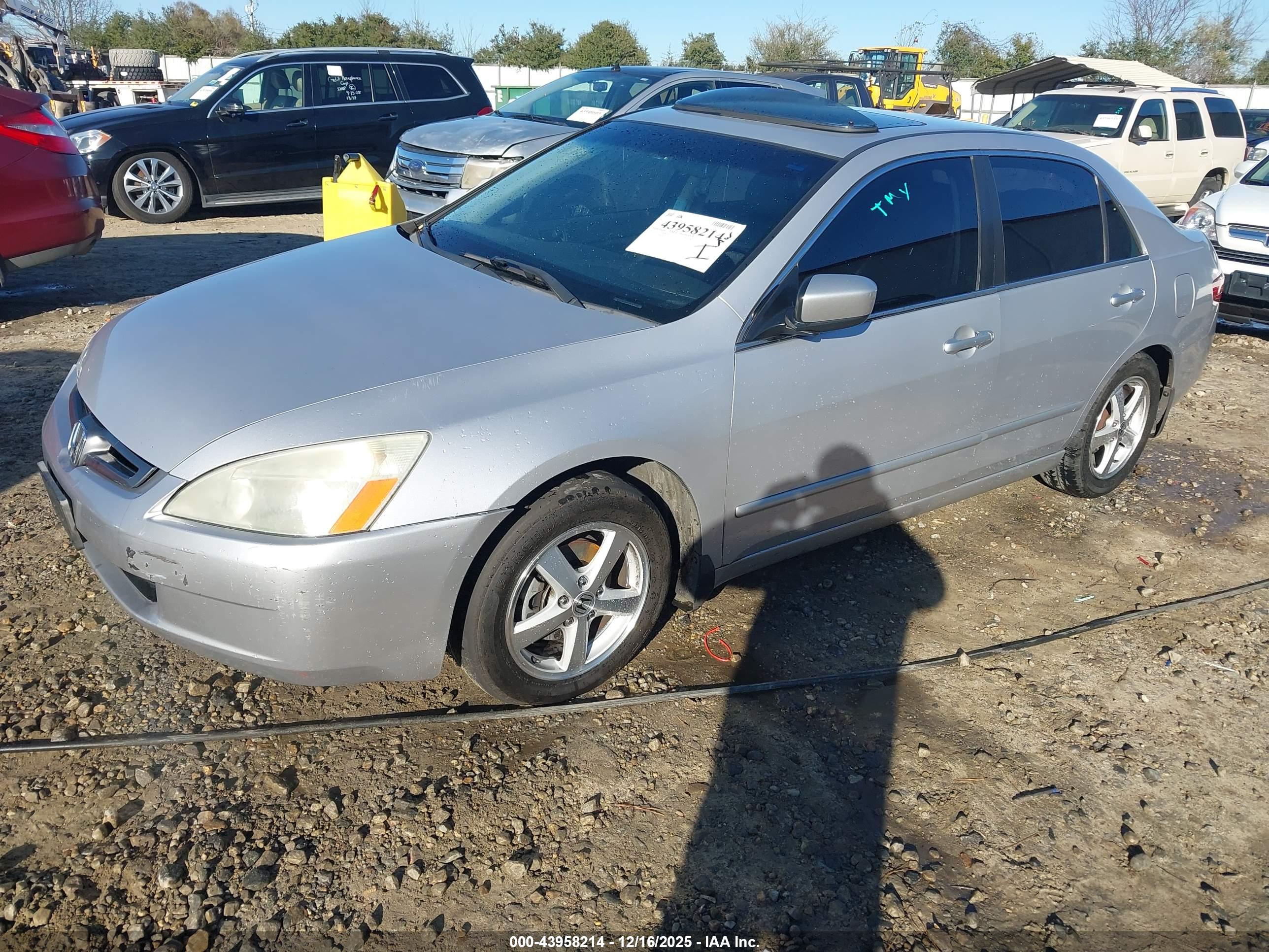 HONDA ACCORD image 2