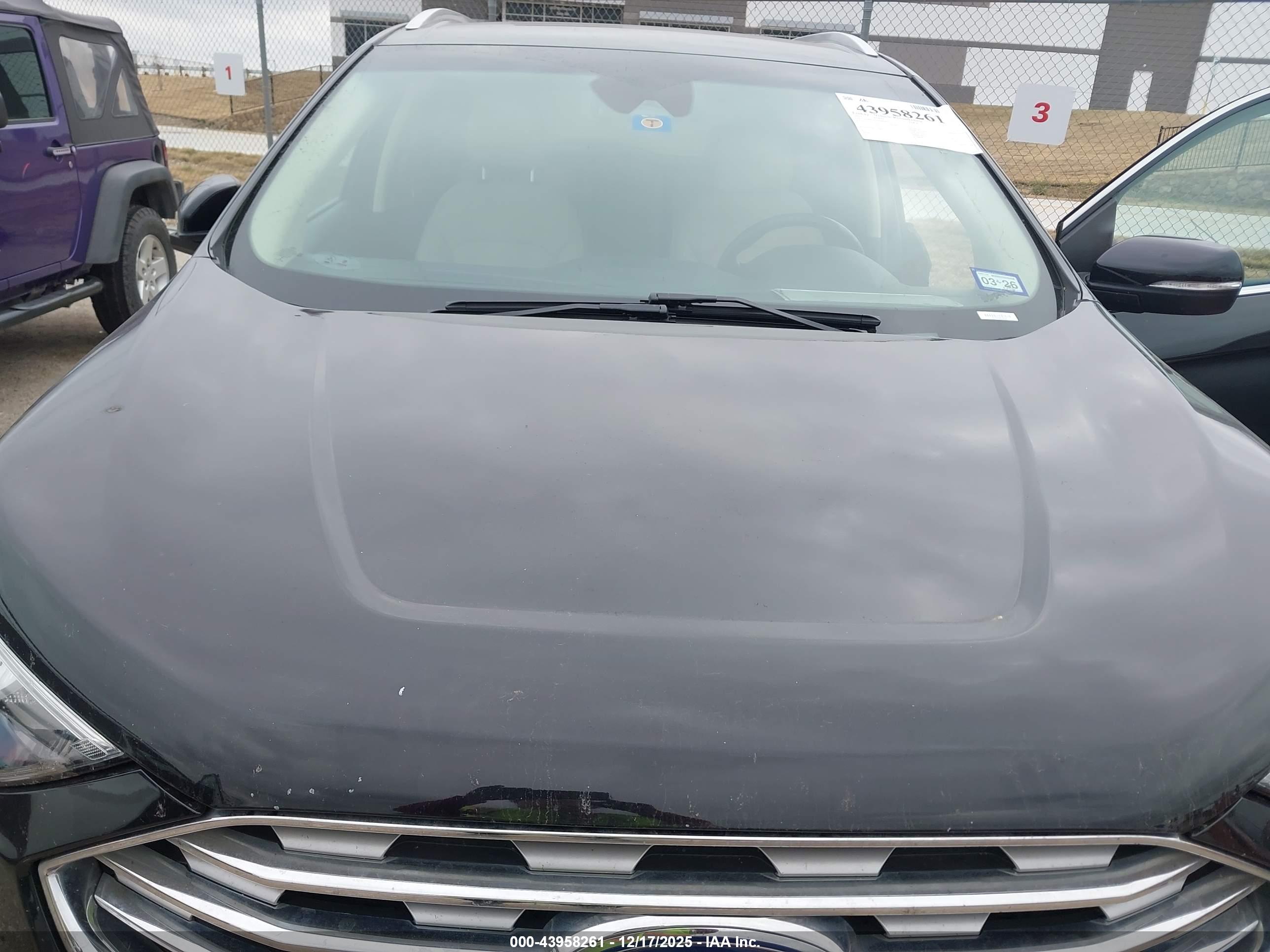 FORD EDGE image 6