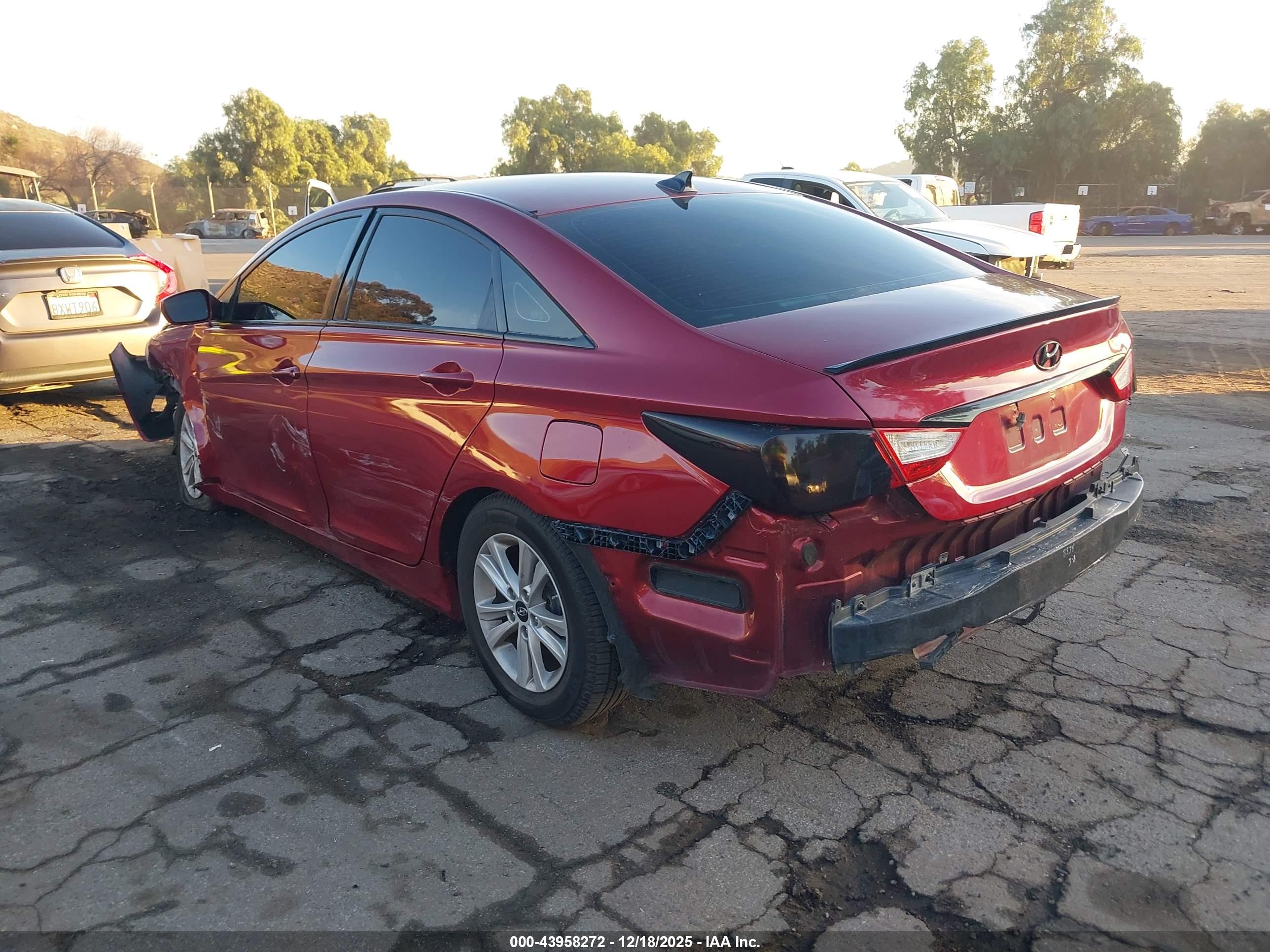 HYUNDAI SONATA image 3