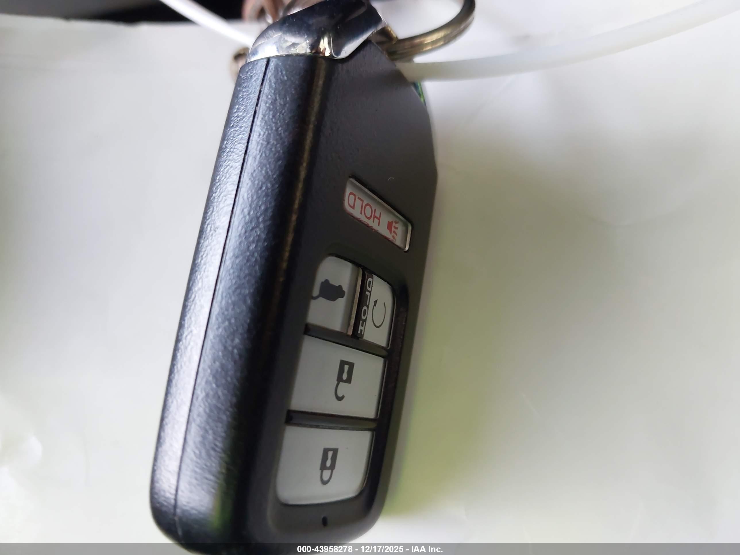 HONDA CR-V image 11
