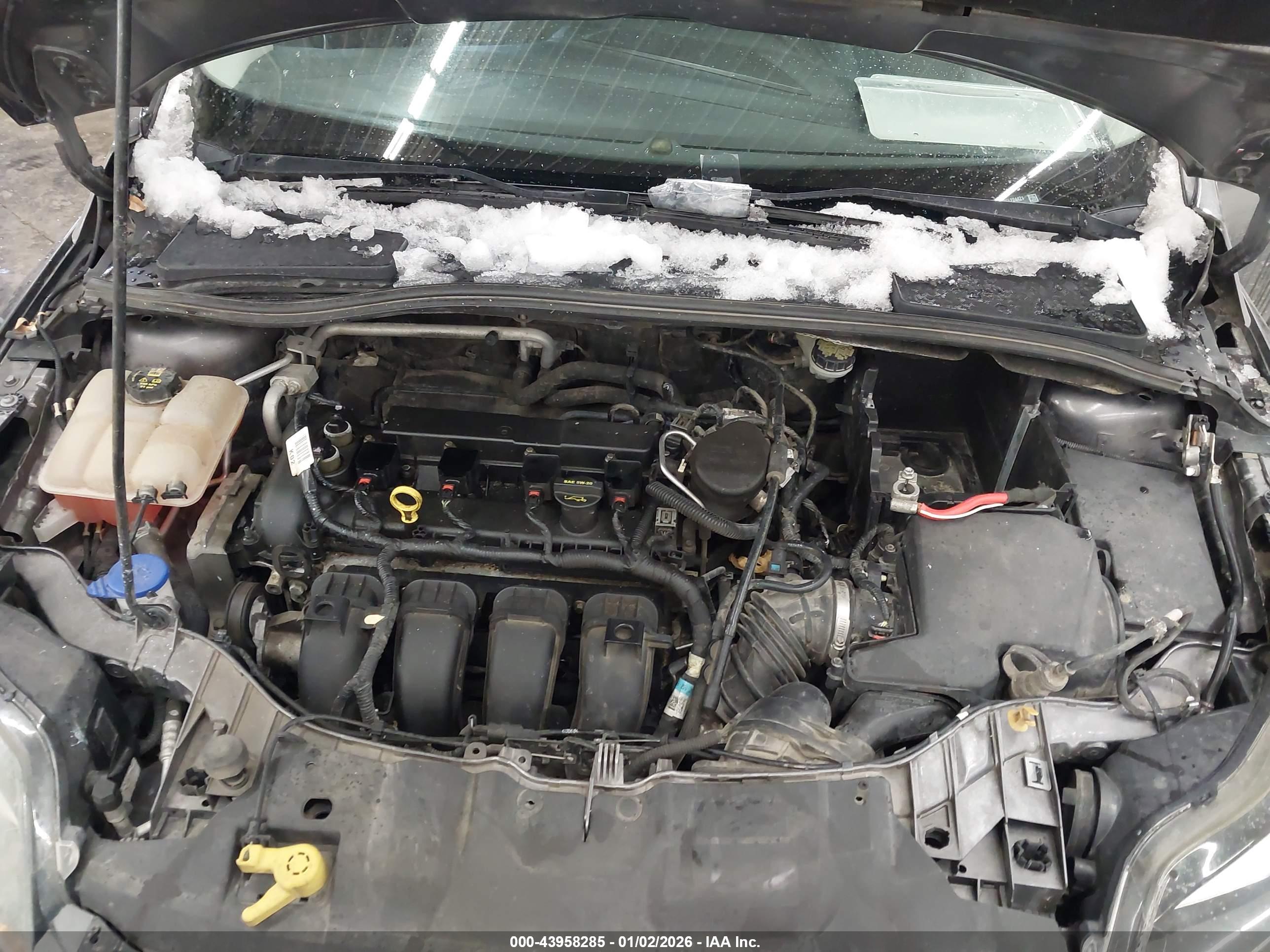 FORD FOCUS image 10