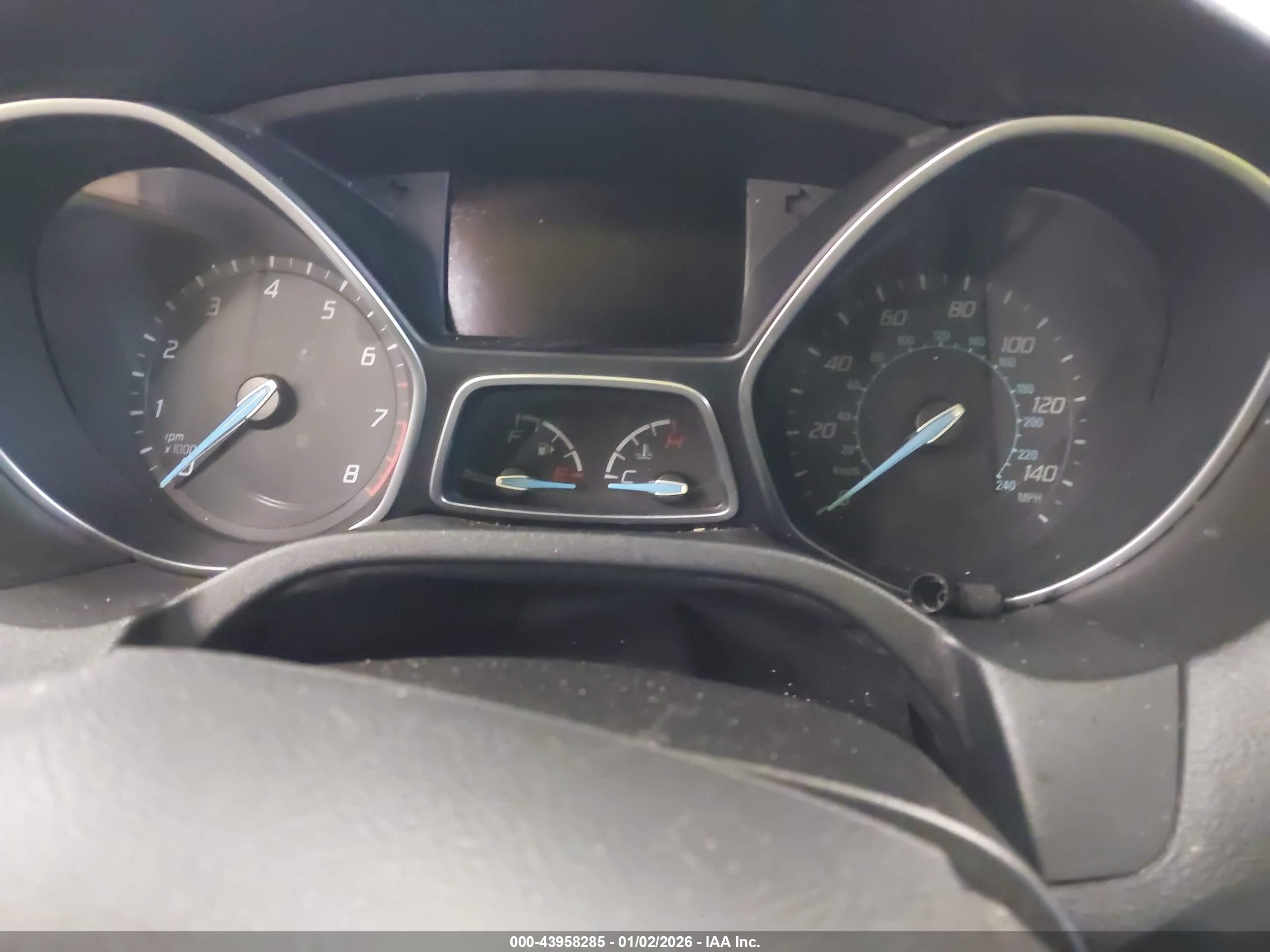 FORD FOCUS image 7