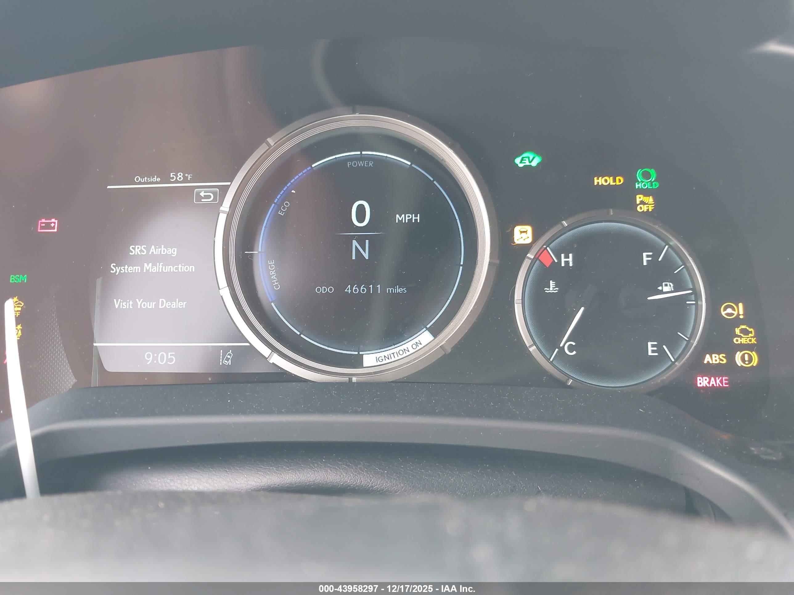 LEXUS RX image 7