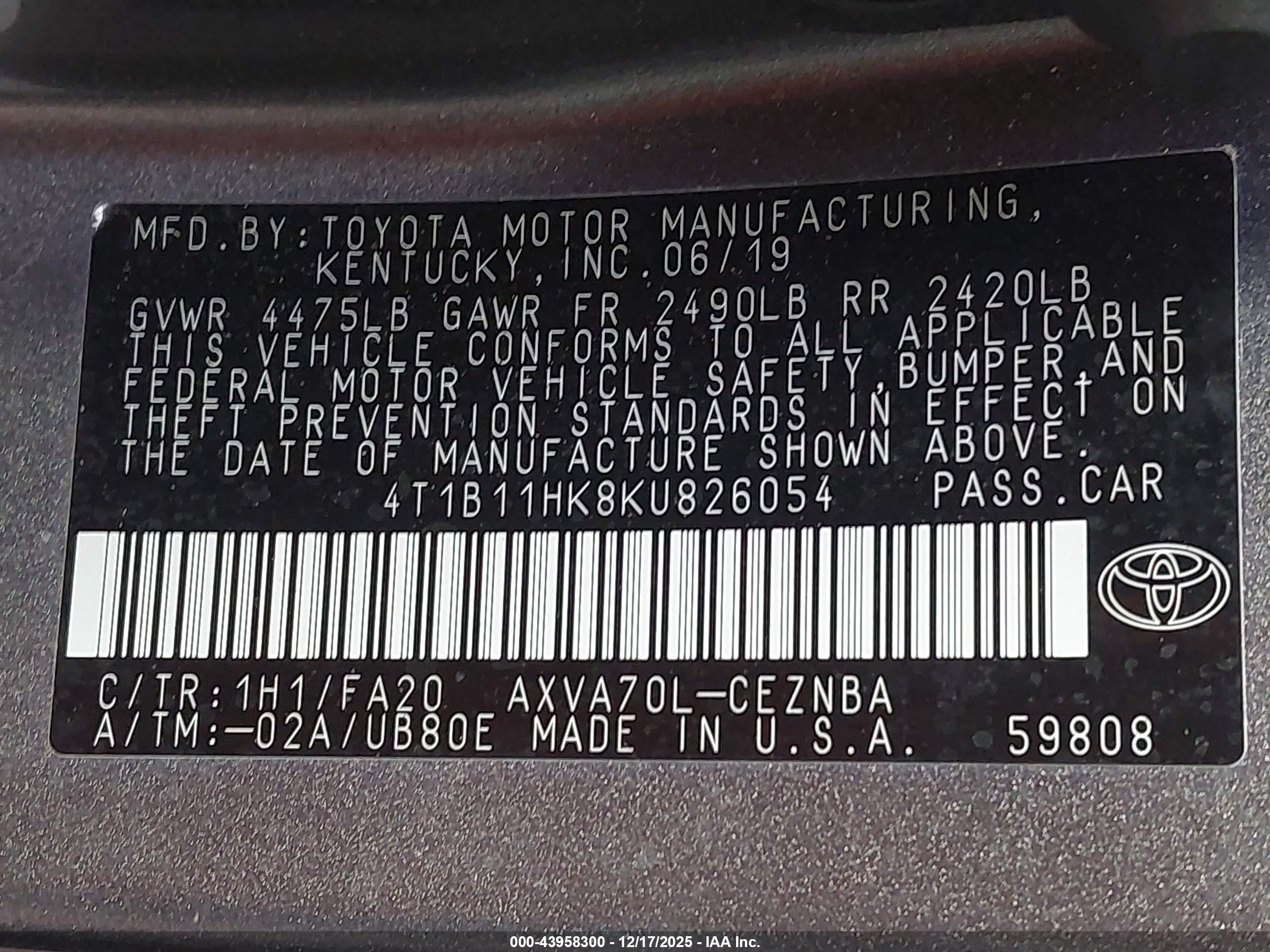 TOYOTA CAMRY image 9