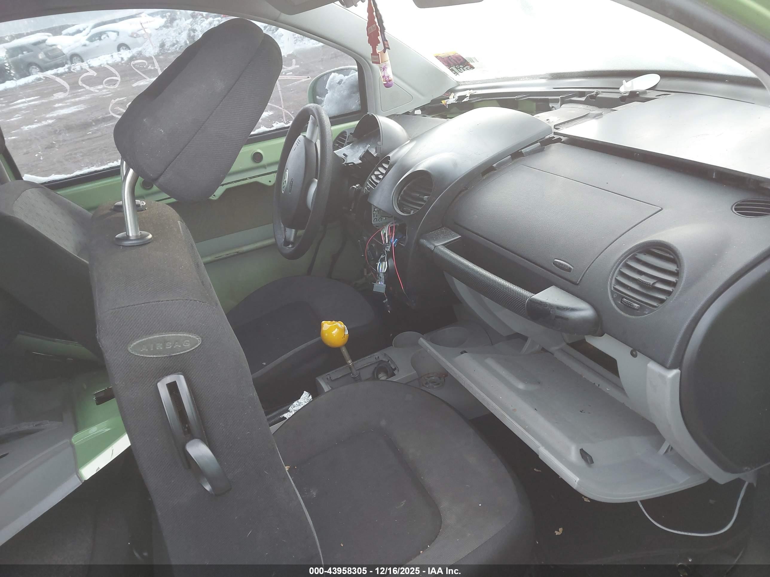 VOLKSWAGEN NEW image 5