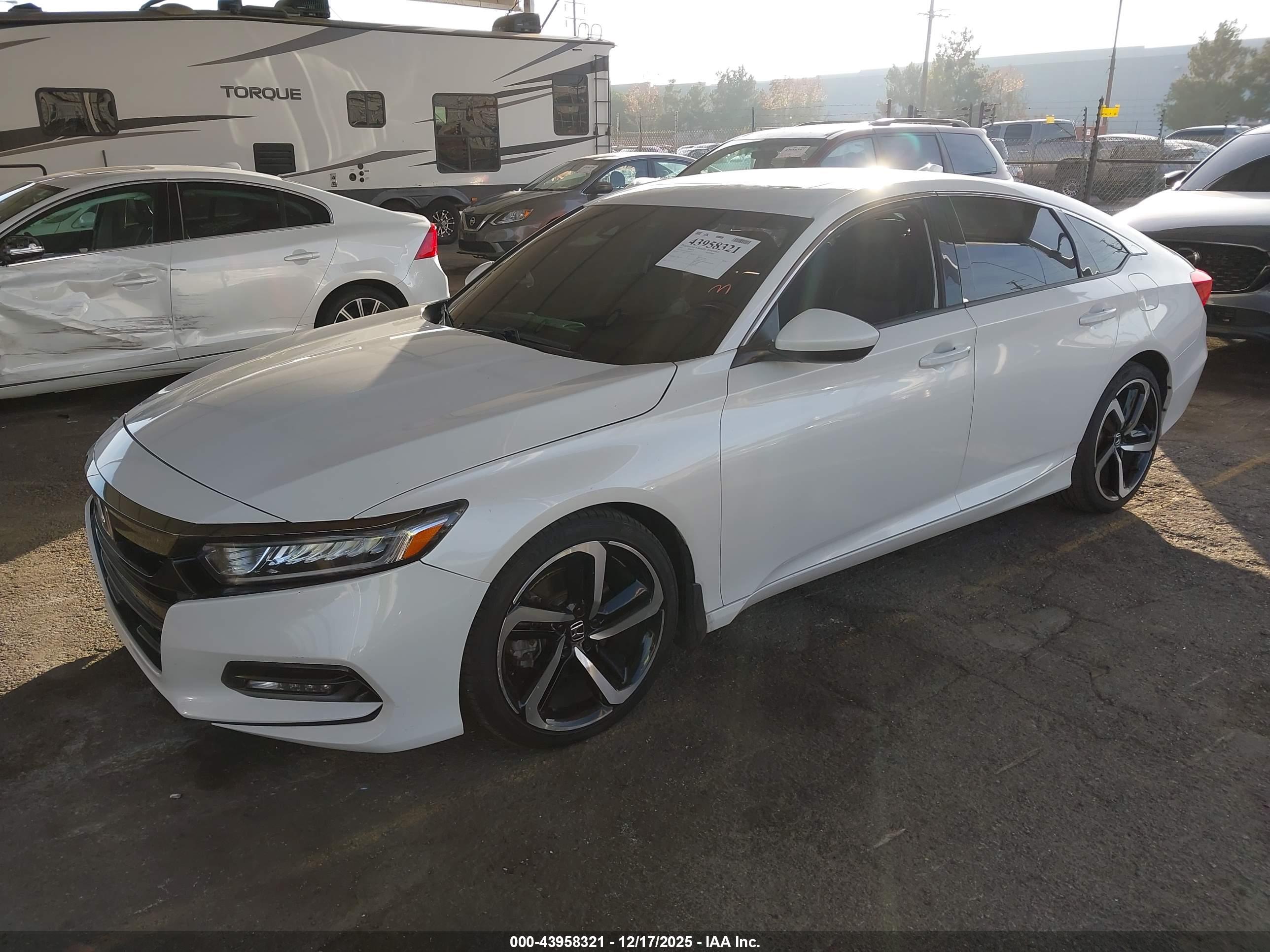 HONDA ACCORD image 2