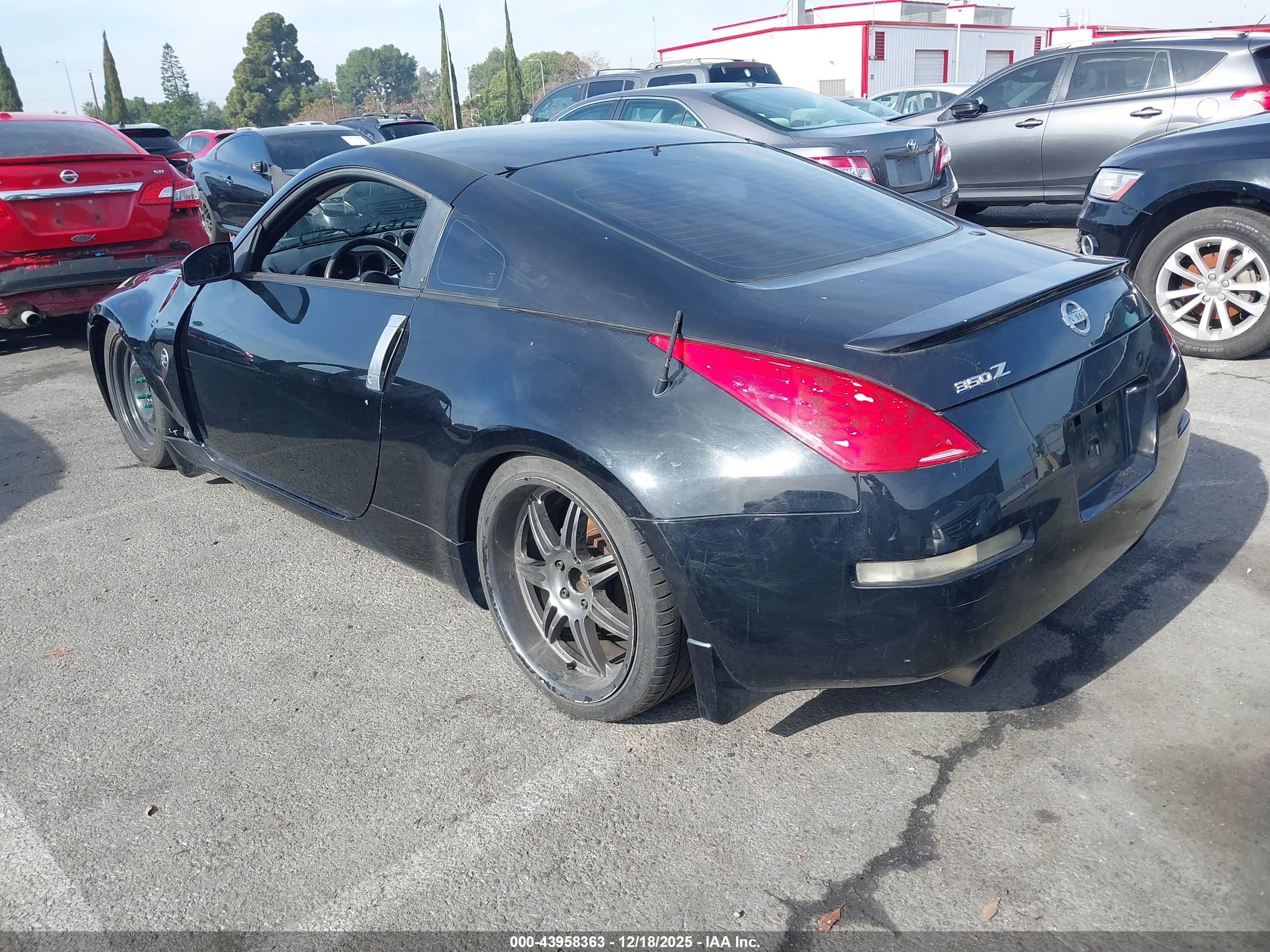 NISSAN 350Z image 3