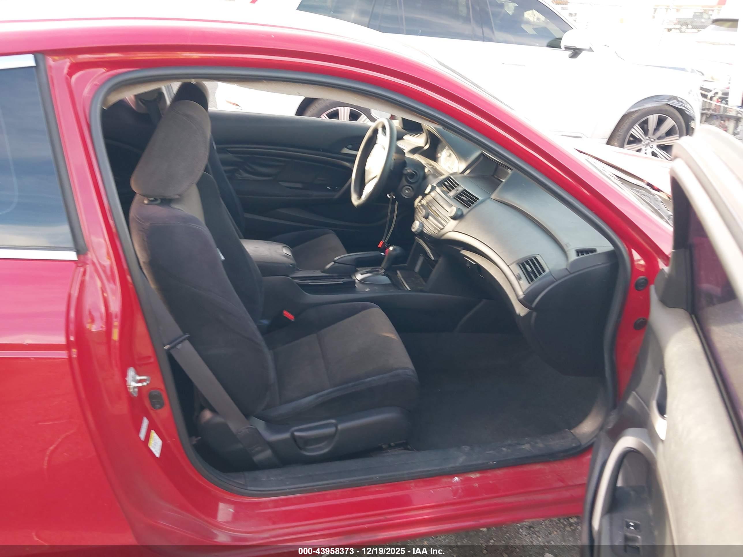 HONDA ACCORD image 5
