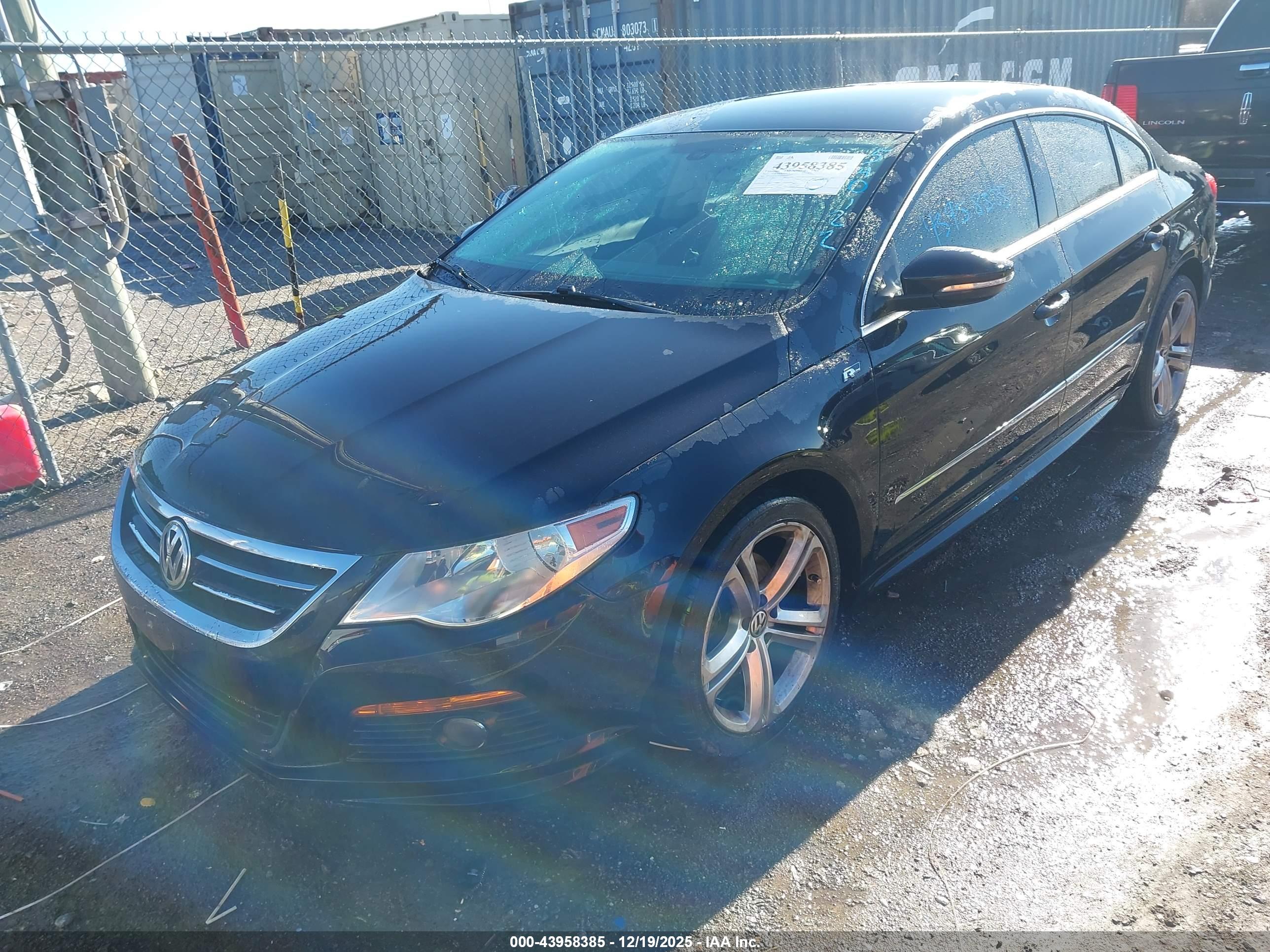 VOLKSWAGEN CC image 2