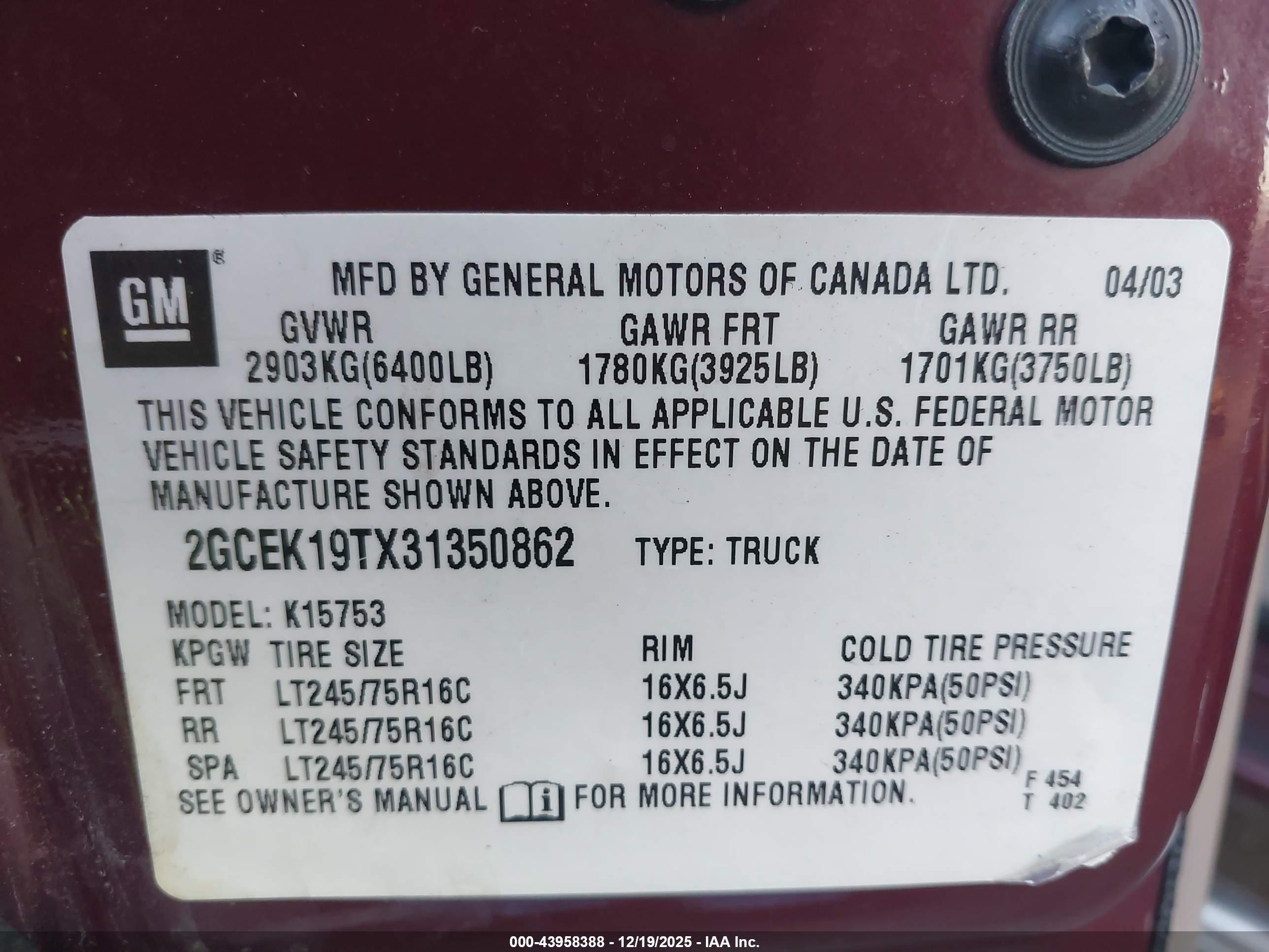 CHEVROLET SILVERADO image 9