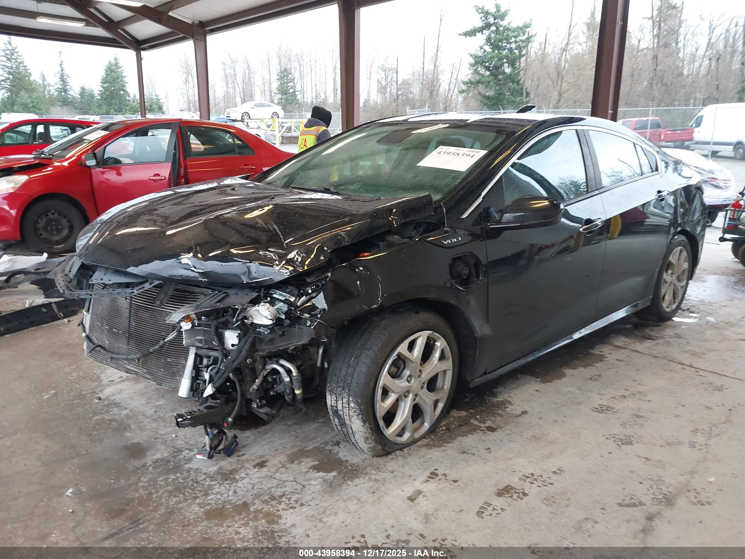 CHEVROLET VOLT image 2