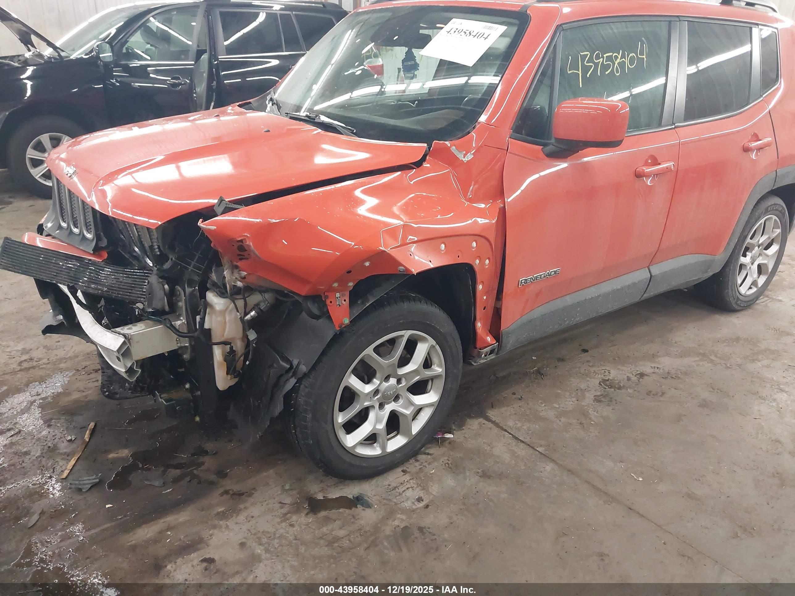 JEEP RENEGADE image 2