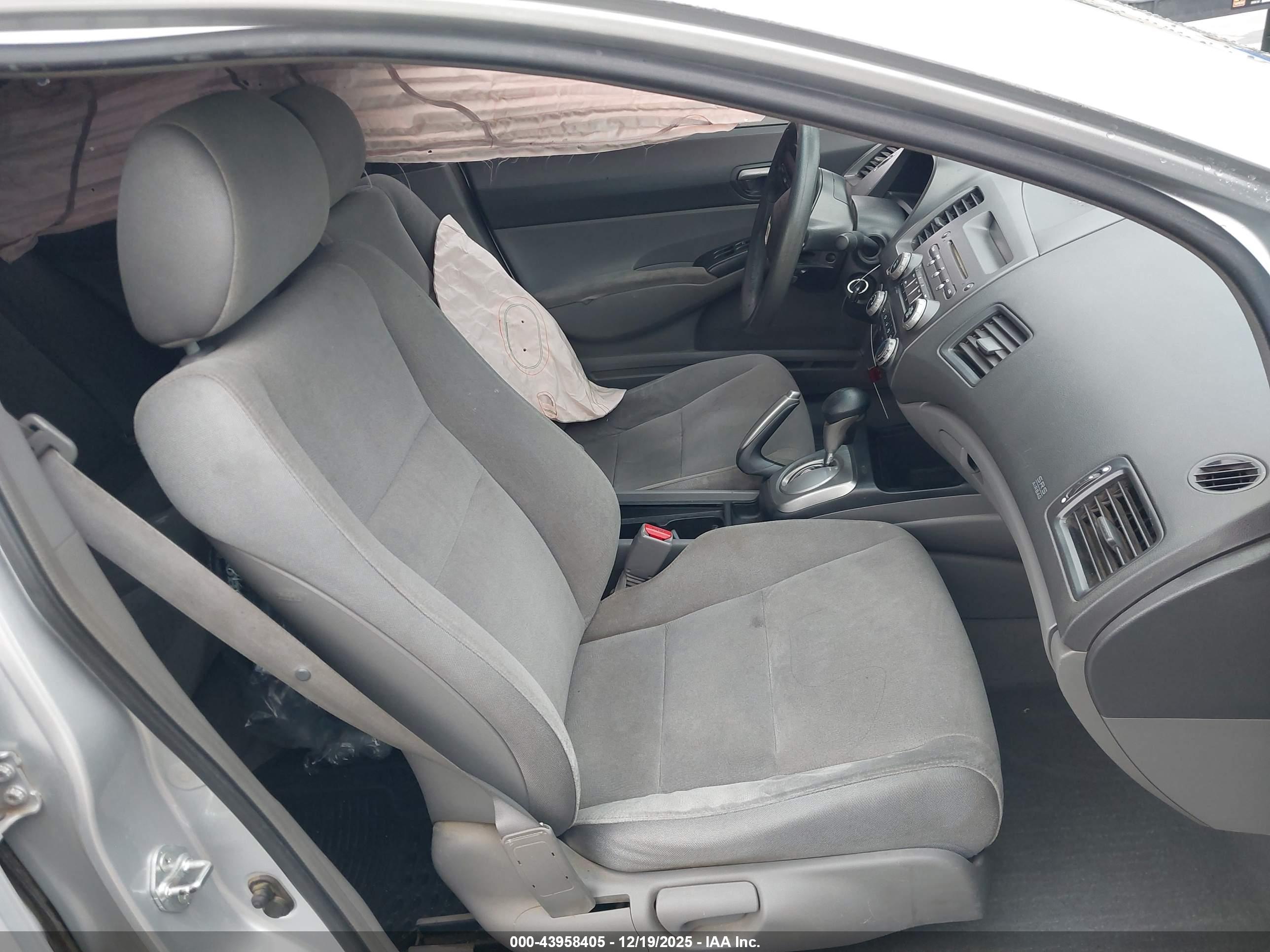 HONDA CIVIC image 5