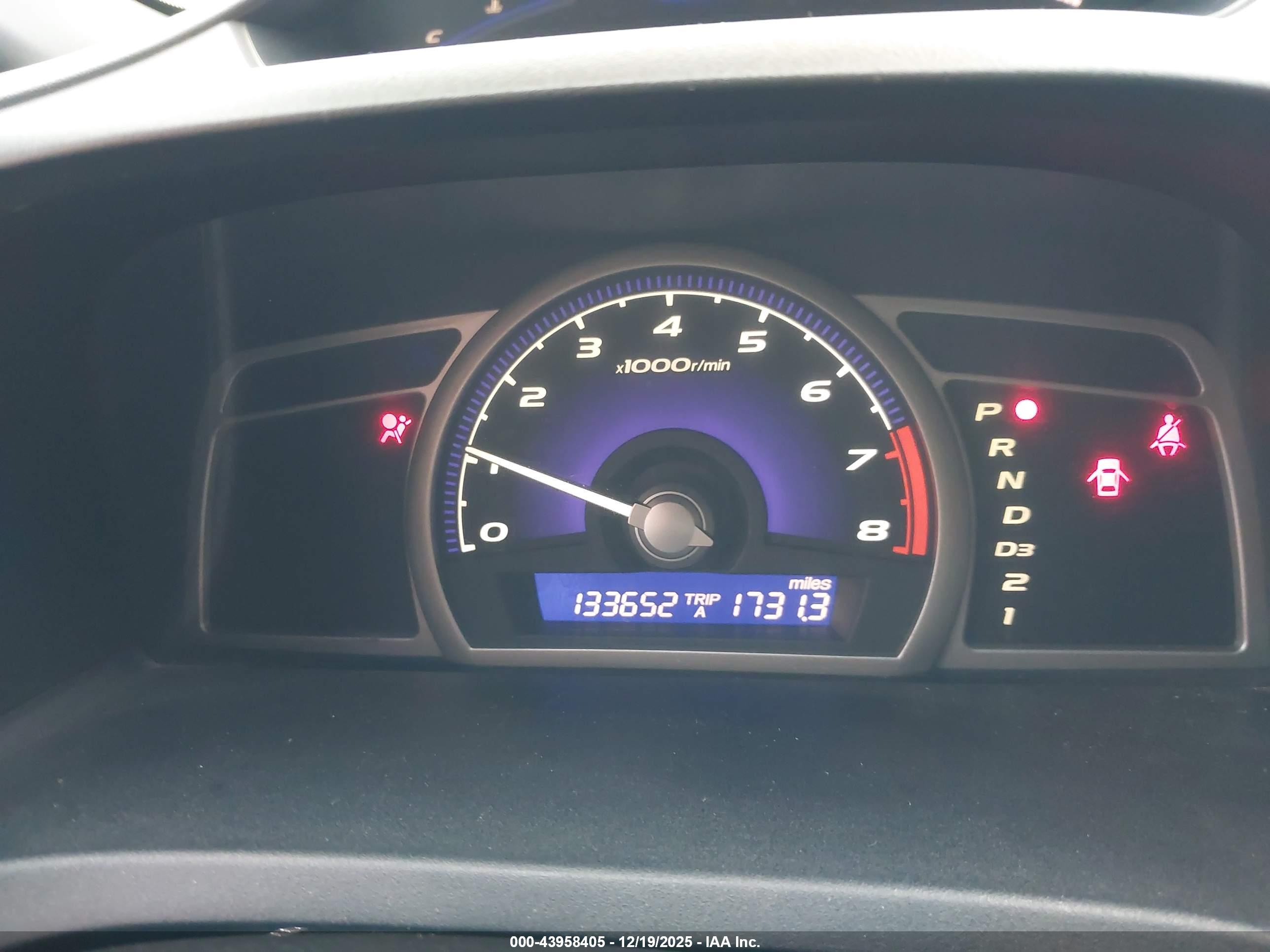 HONDA CIVIC image 7