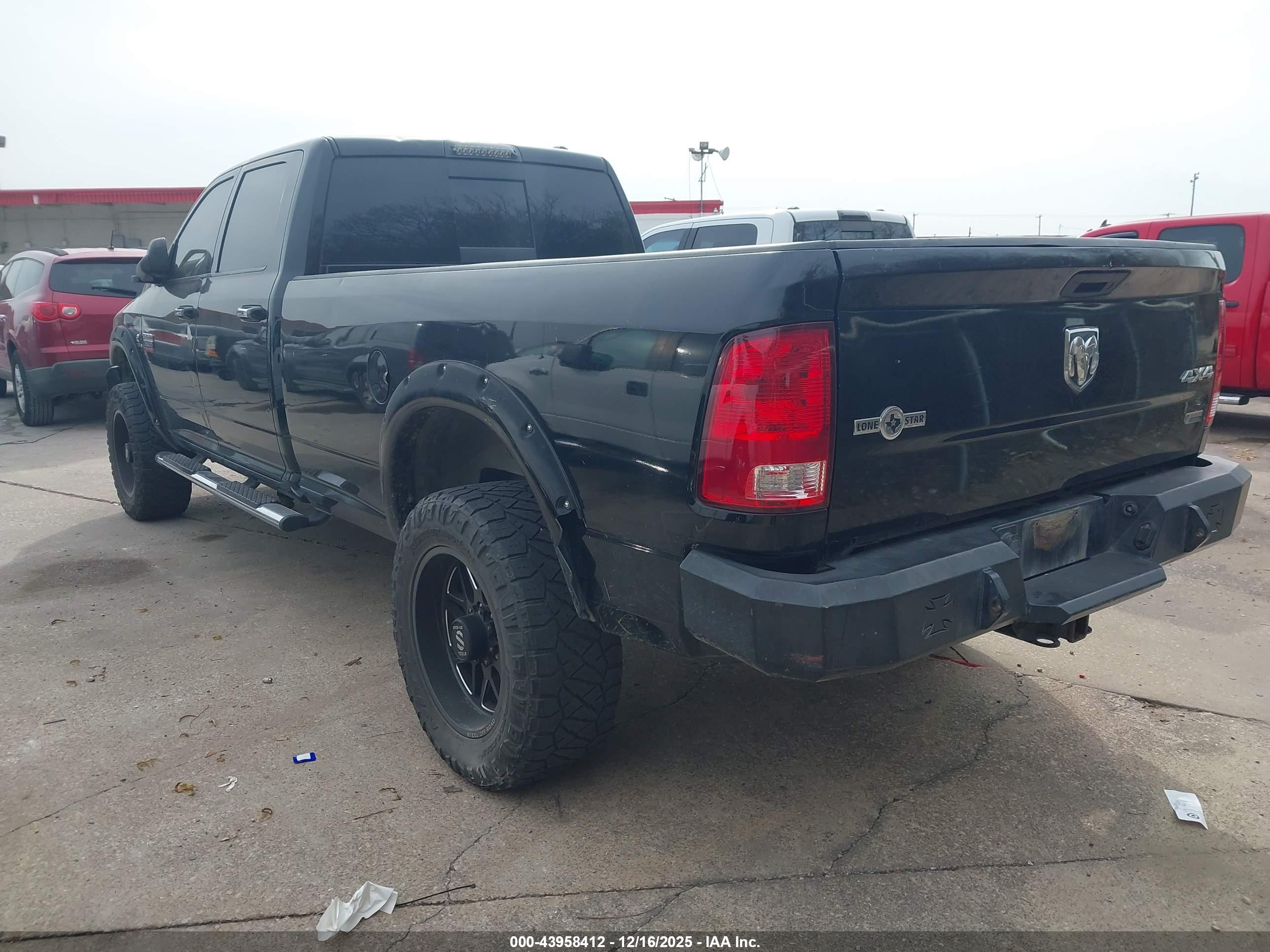 RAM 2500 image 3
