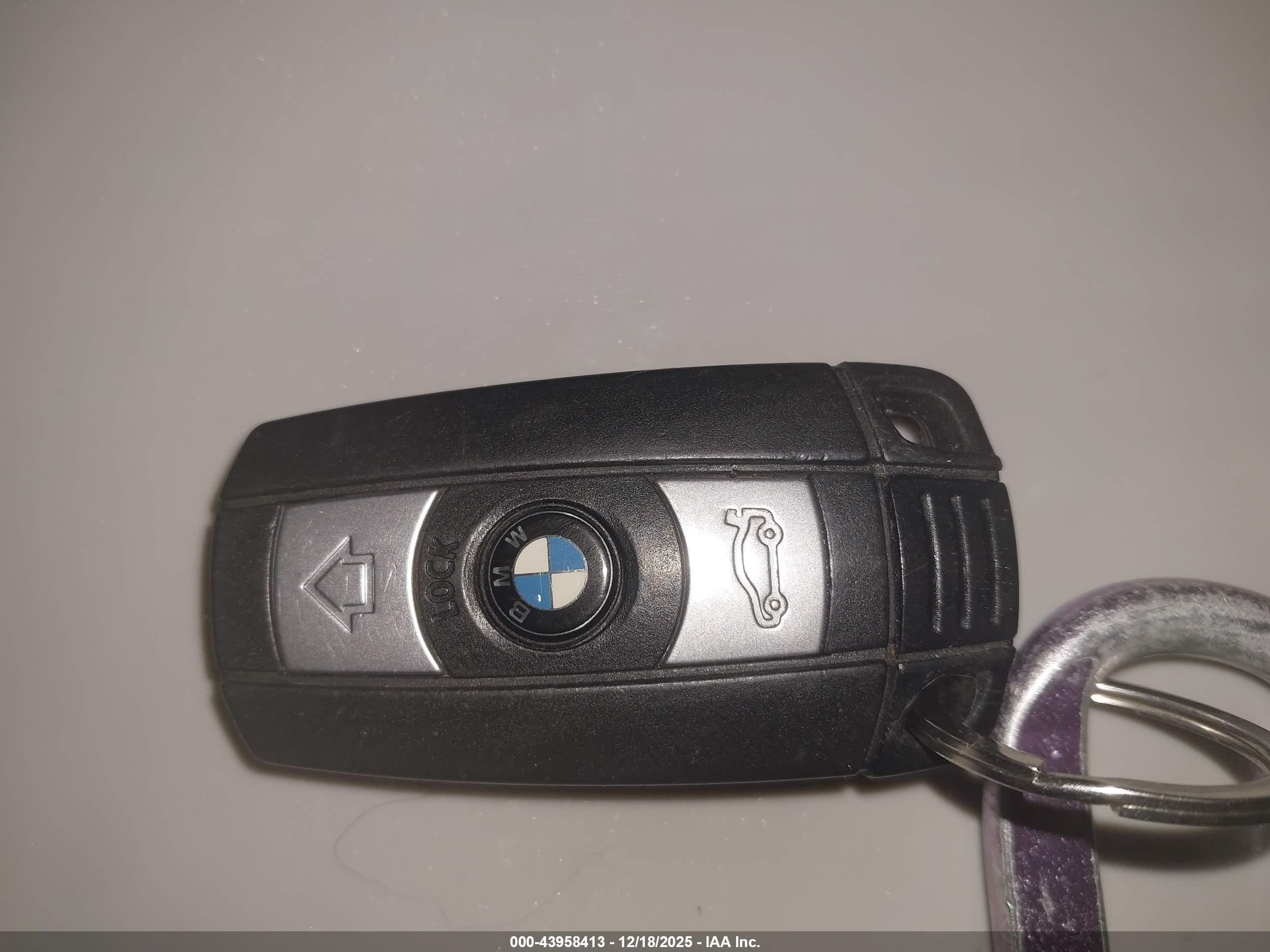 BMW 135I image 11
