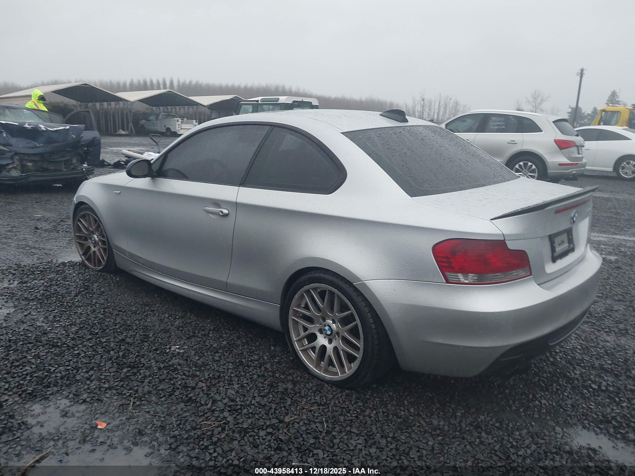 BMW 135I image 3