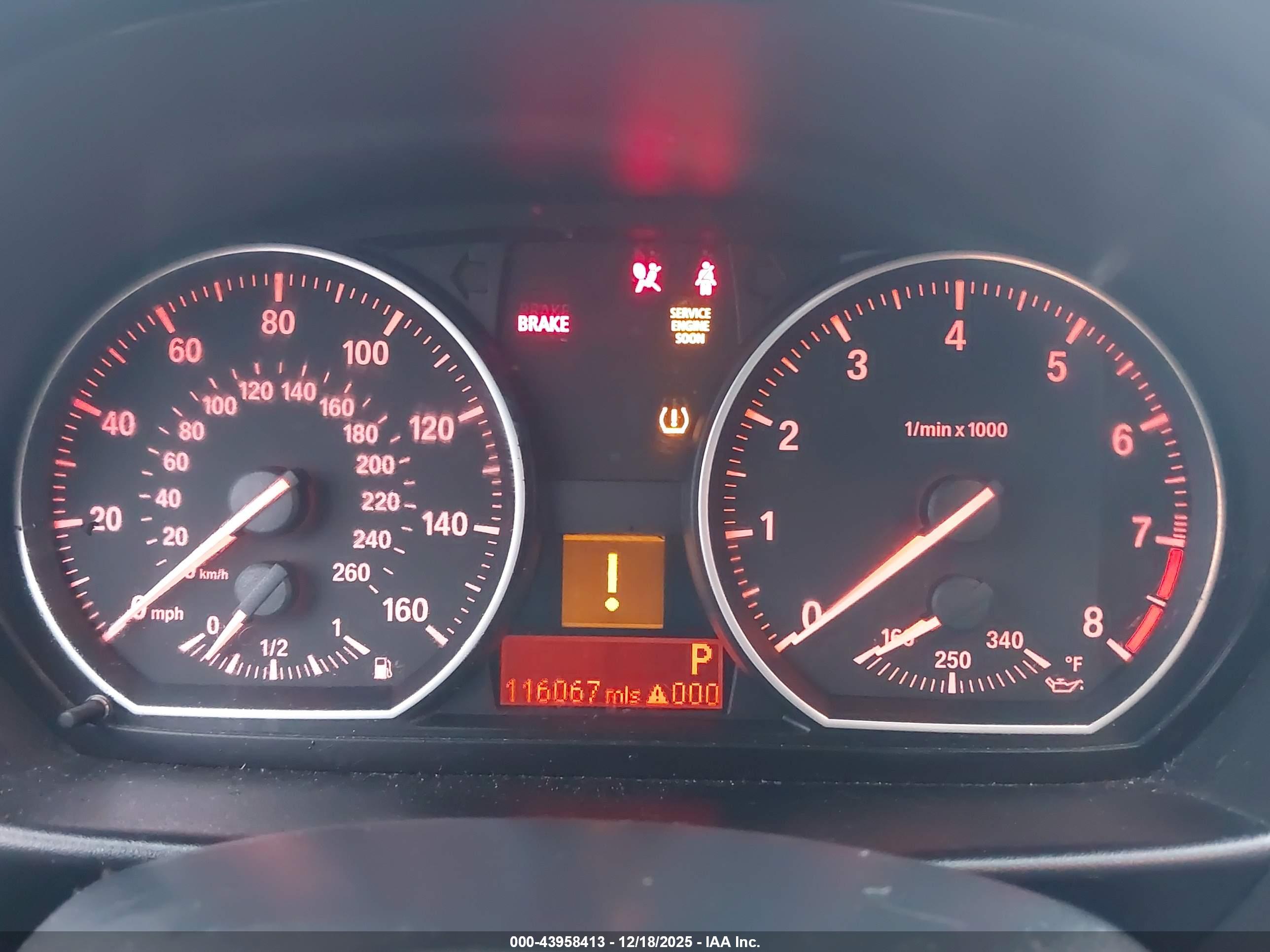 BMW 135I image 7