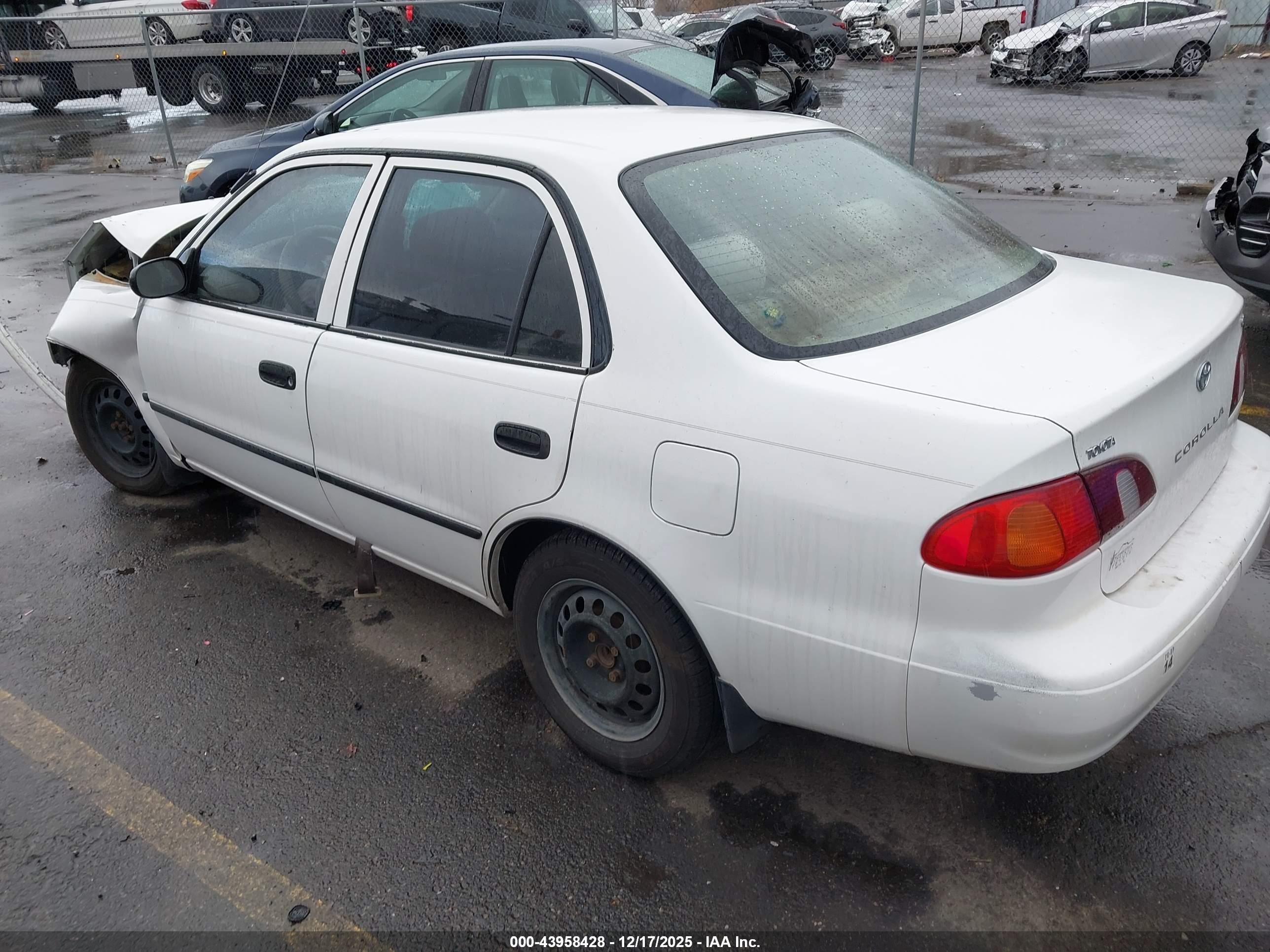 TOYOTA COROLLA image 3