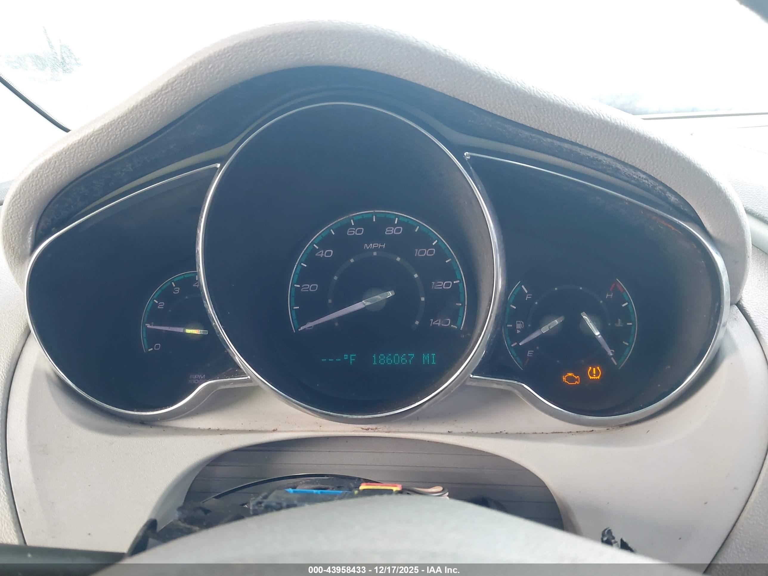 CHEVROLET MALIBU image 7