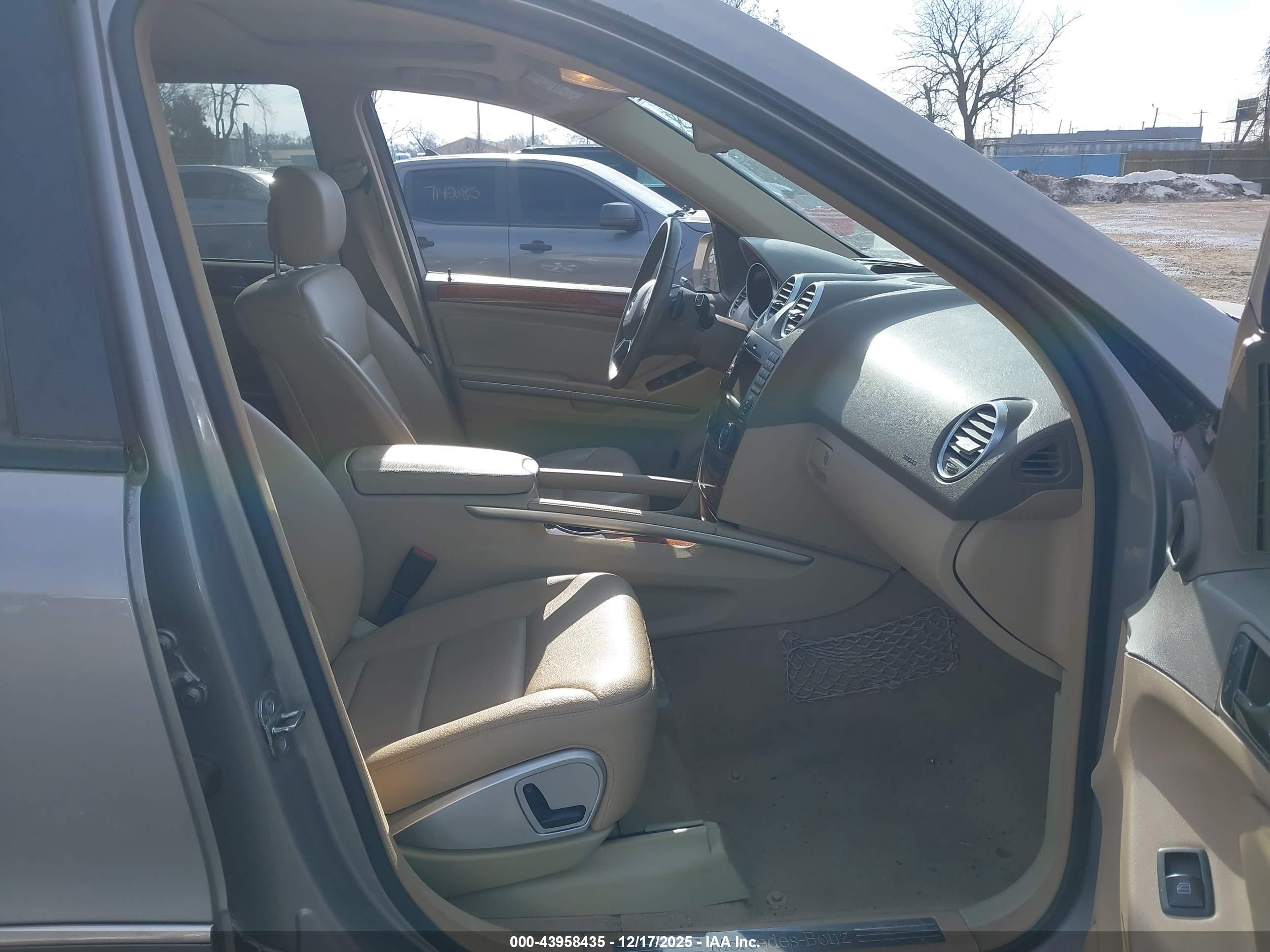 MERCEDES-BENZ ML image 5