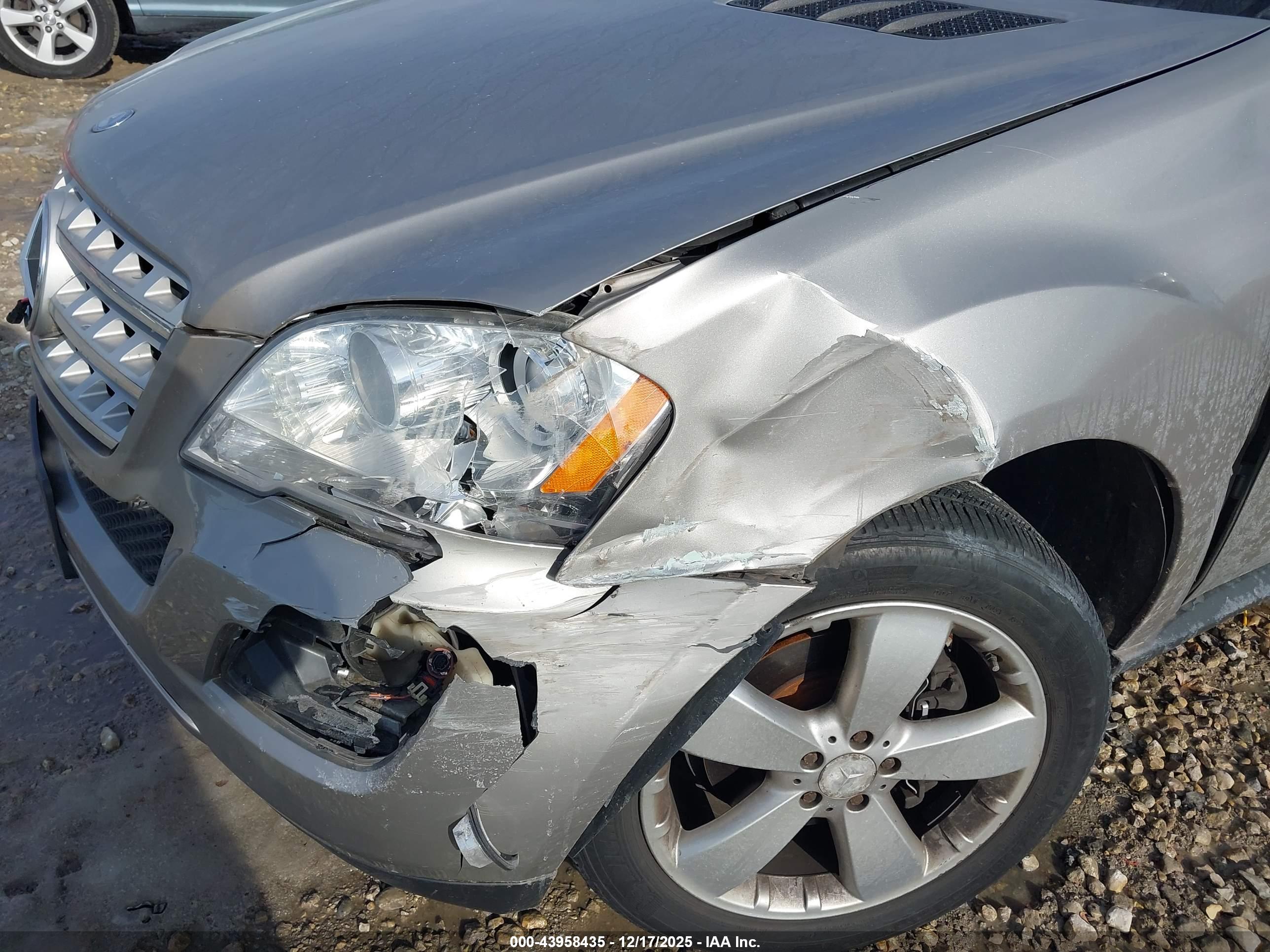 MERCEDES-BENZ ML image 6