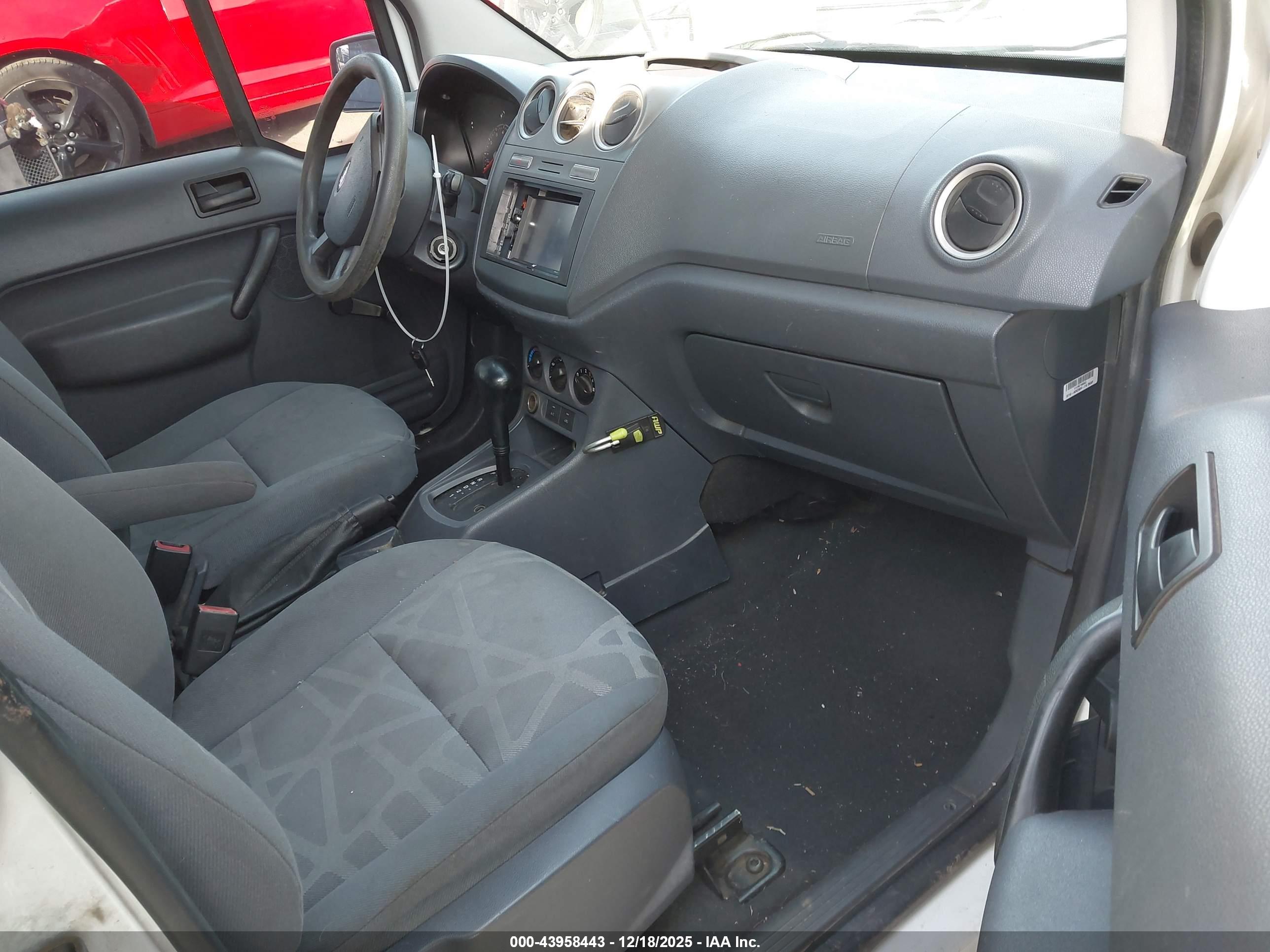 FORD TRANSIT image 5