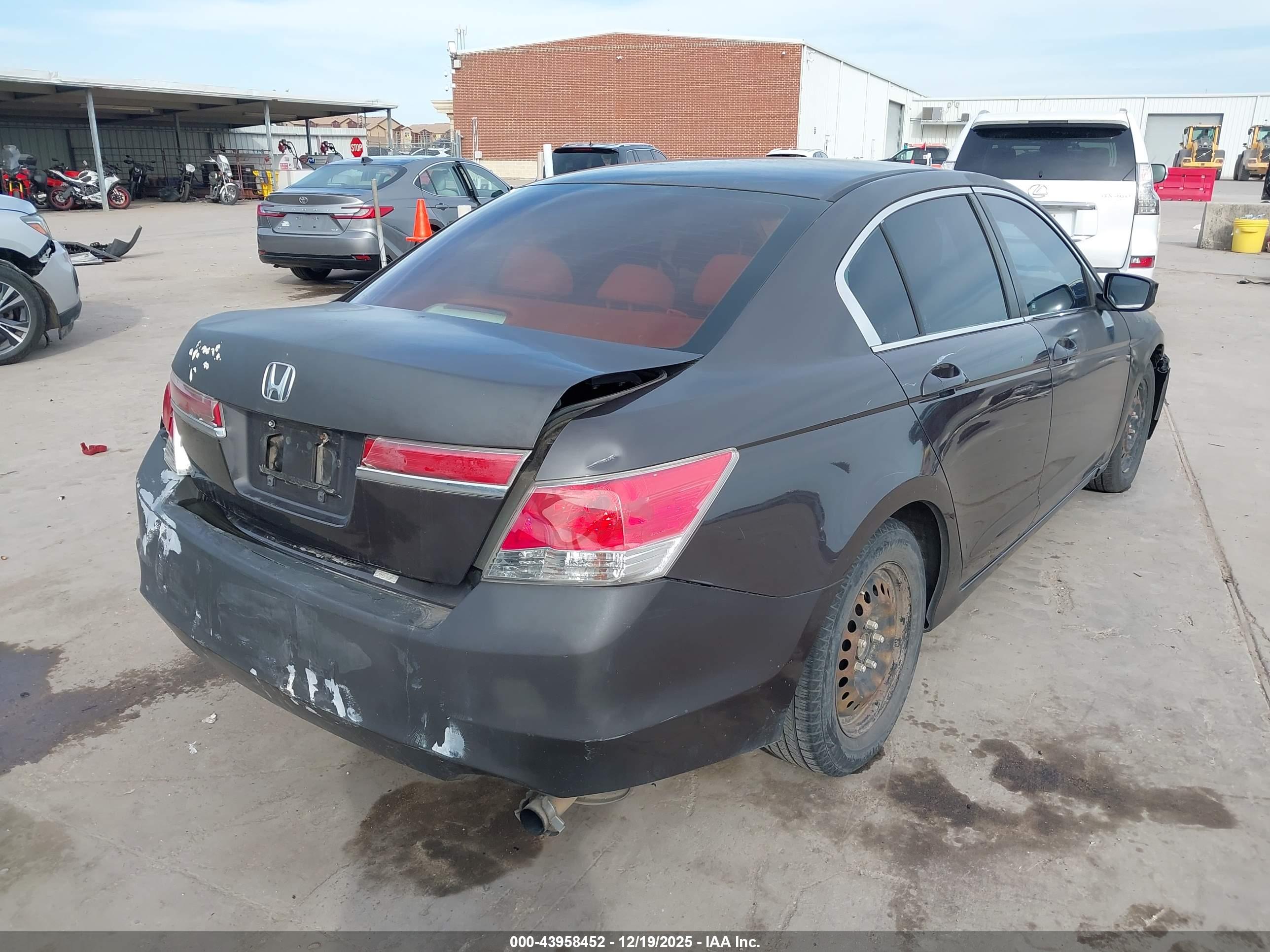 HONDA ACCORD image 4
