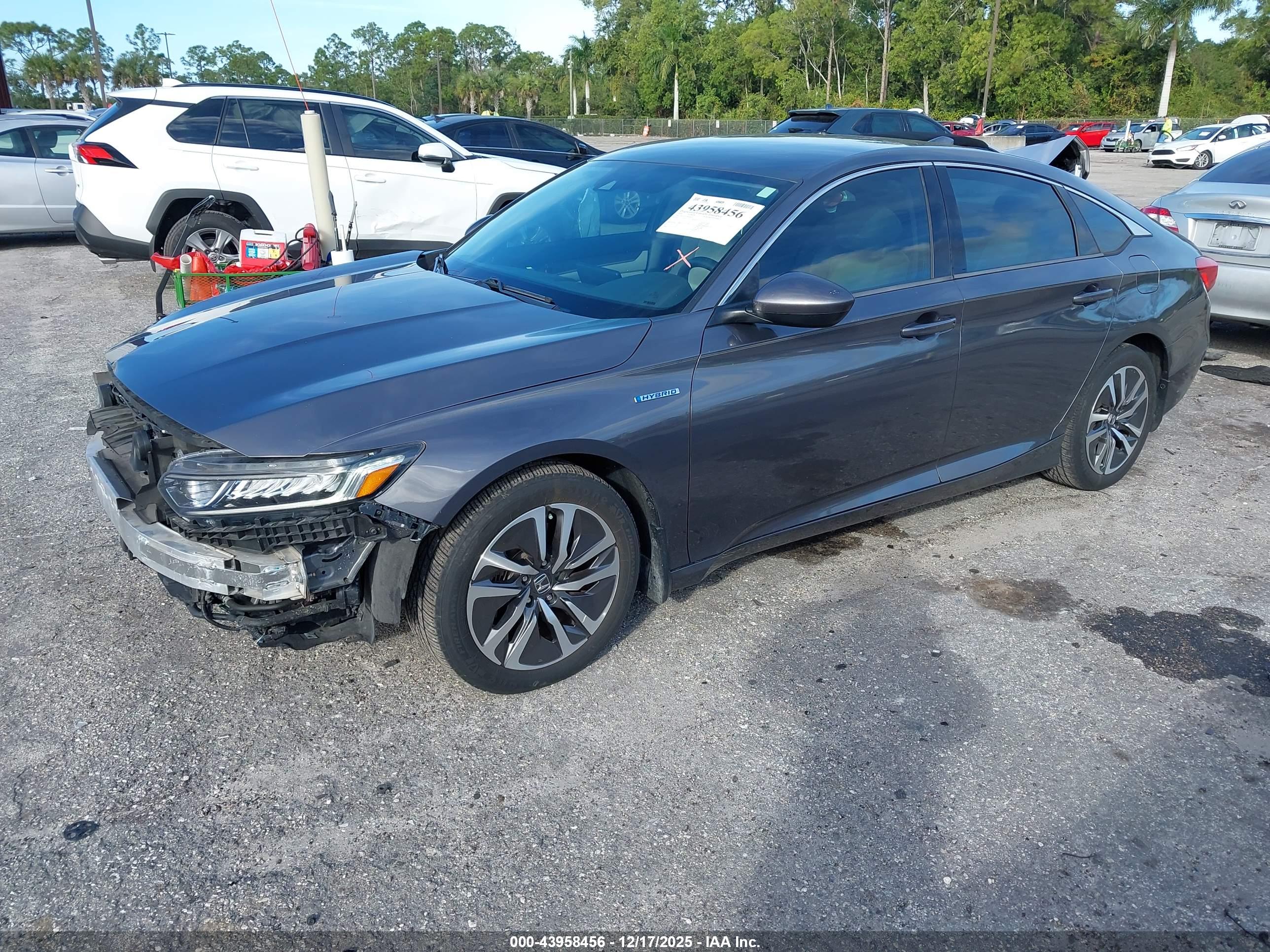 HONDA ACCORD image 2