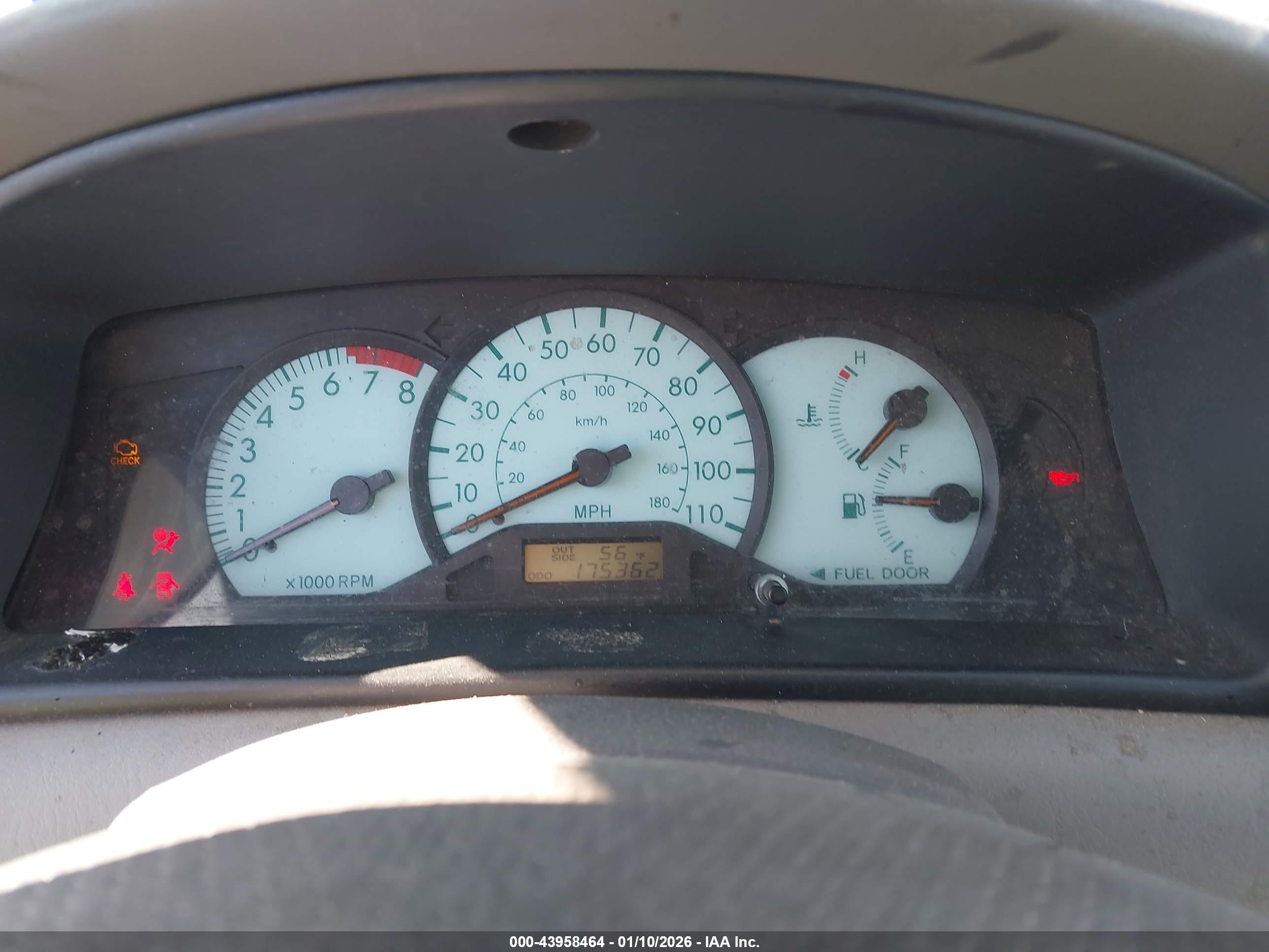 TOYOTA COROLLA image 7