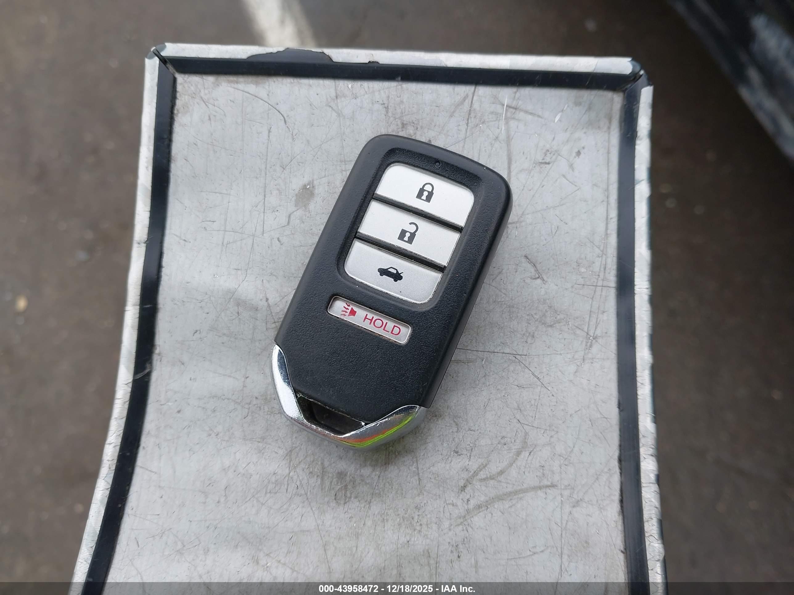 HONDA CIVIC image 11