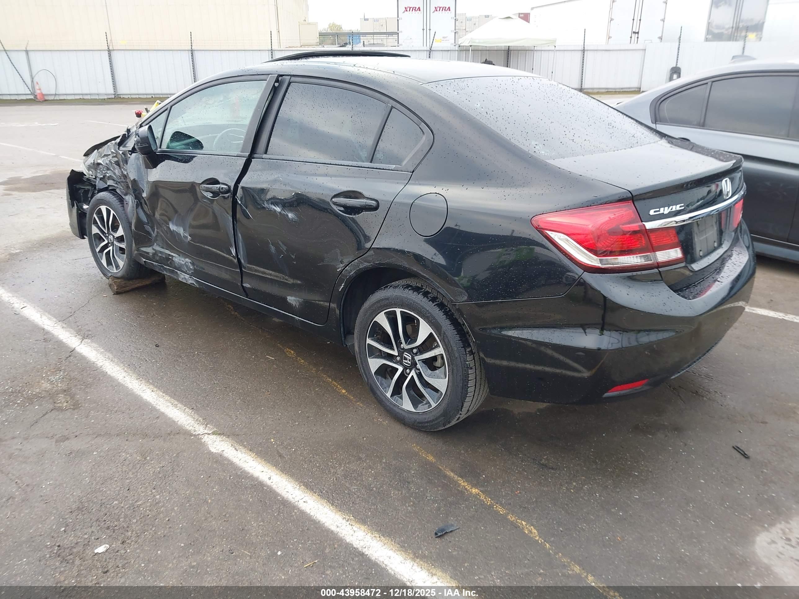 HONDA CIVIC image 3