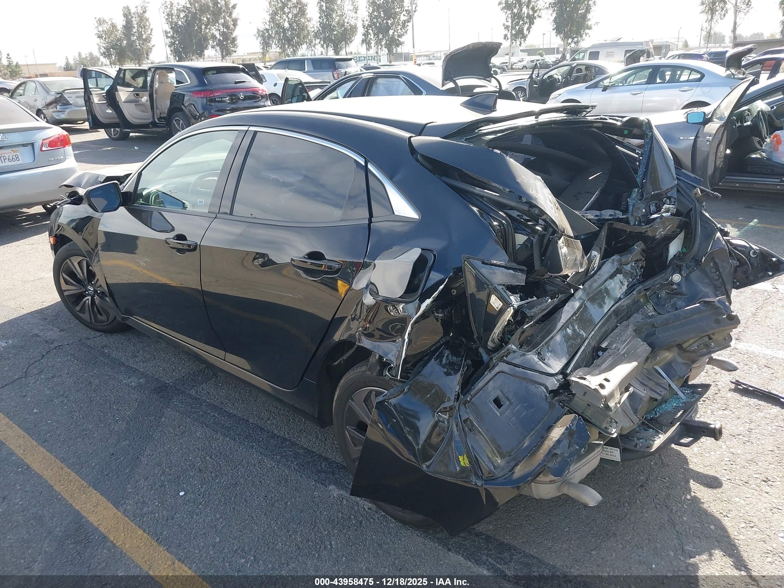 HONDA CIVIC image 3