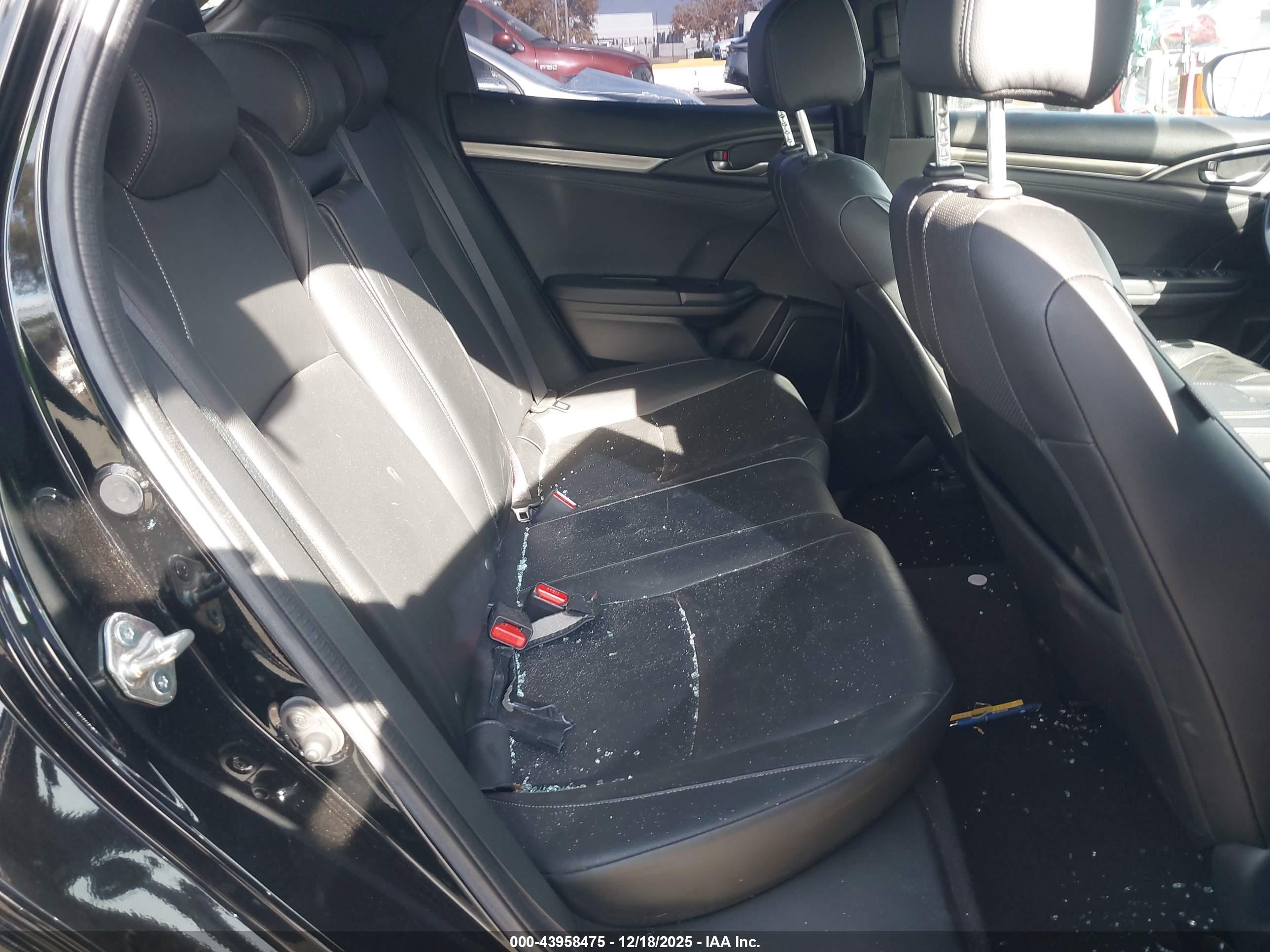 HONDA CIVIC image 8