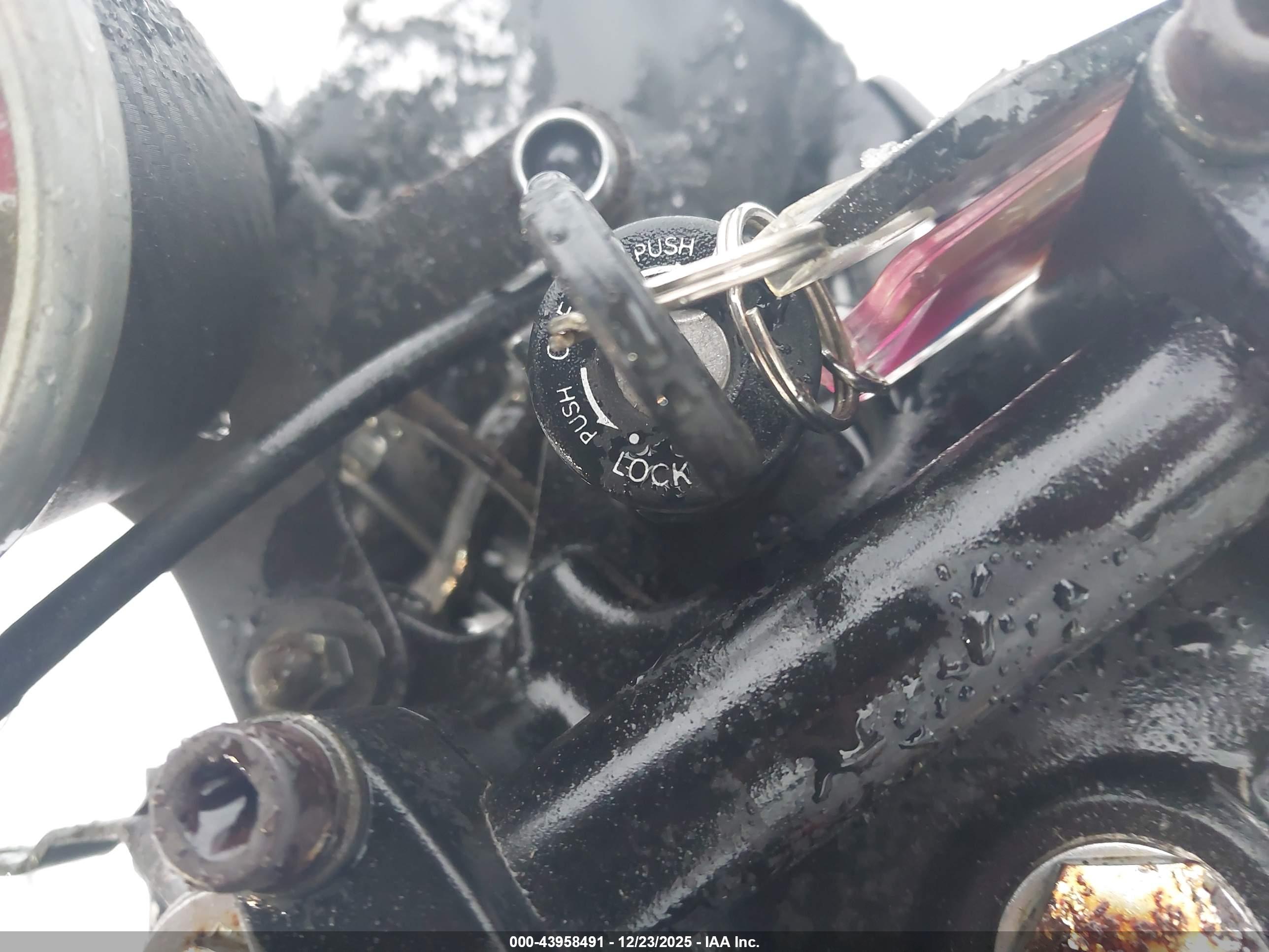 SUZUKI GS450 image 11