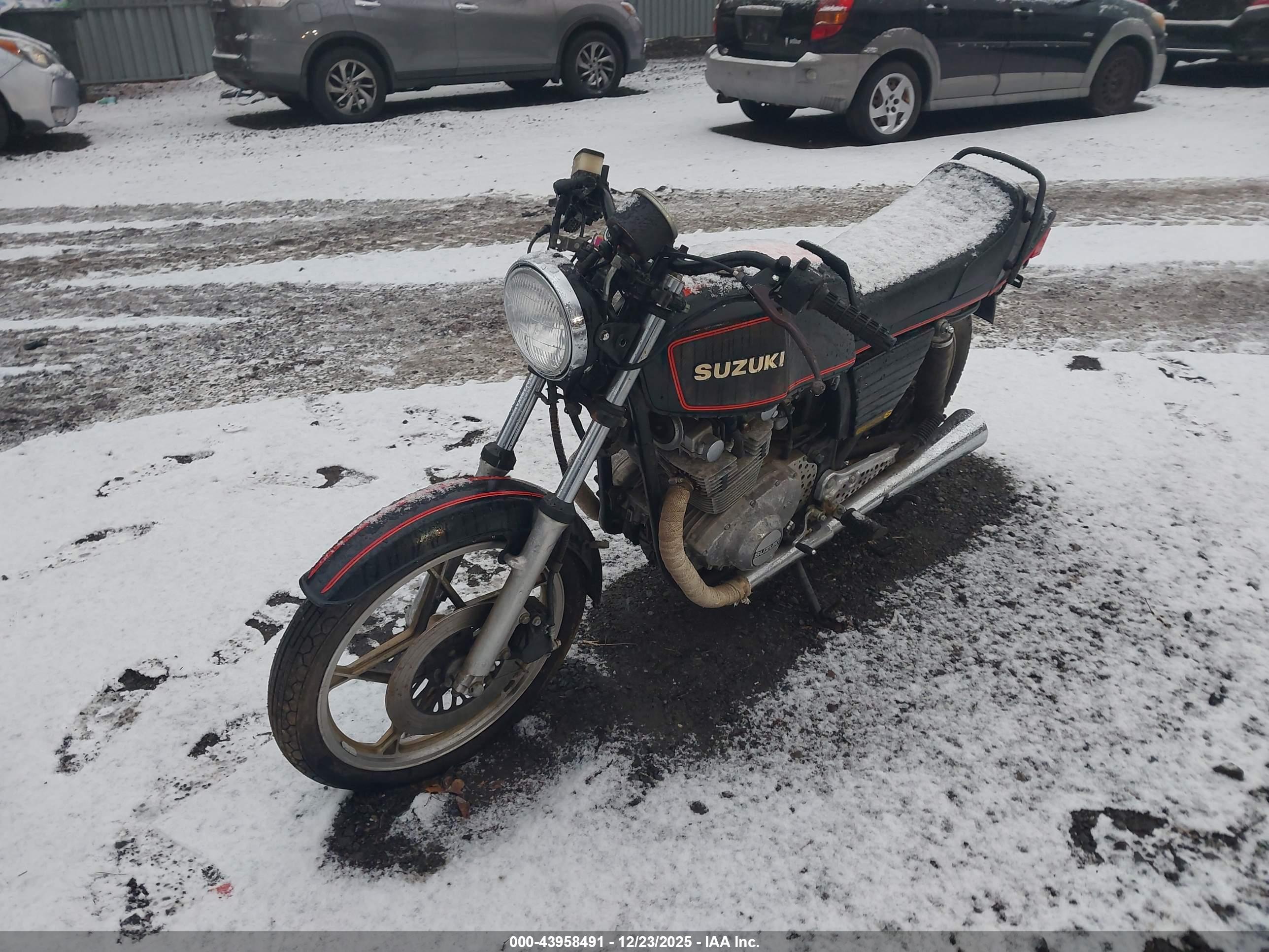 SUZUKI GS450 image 2