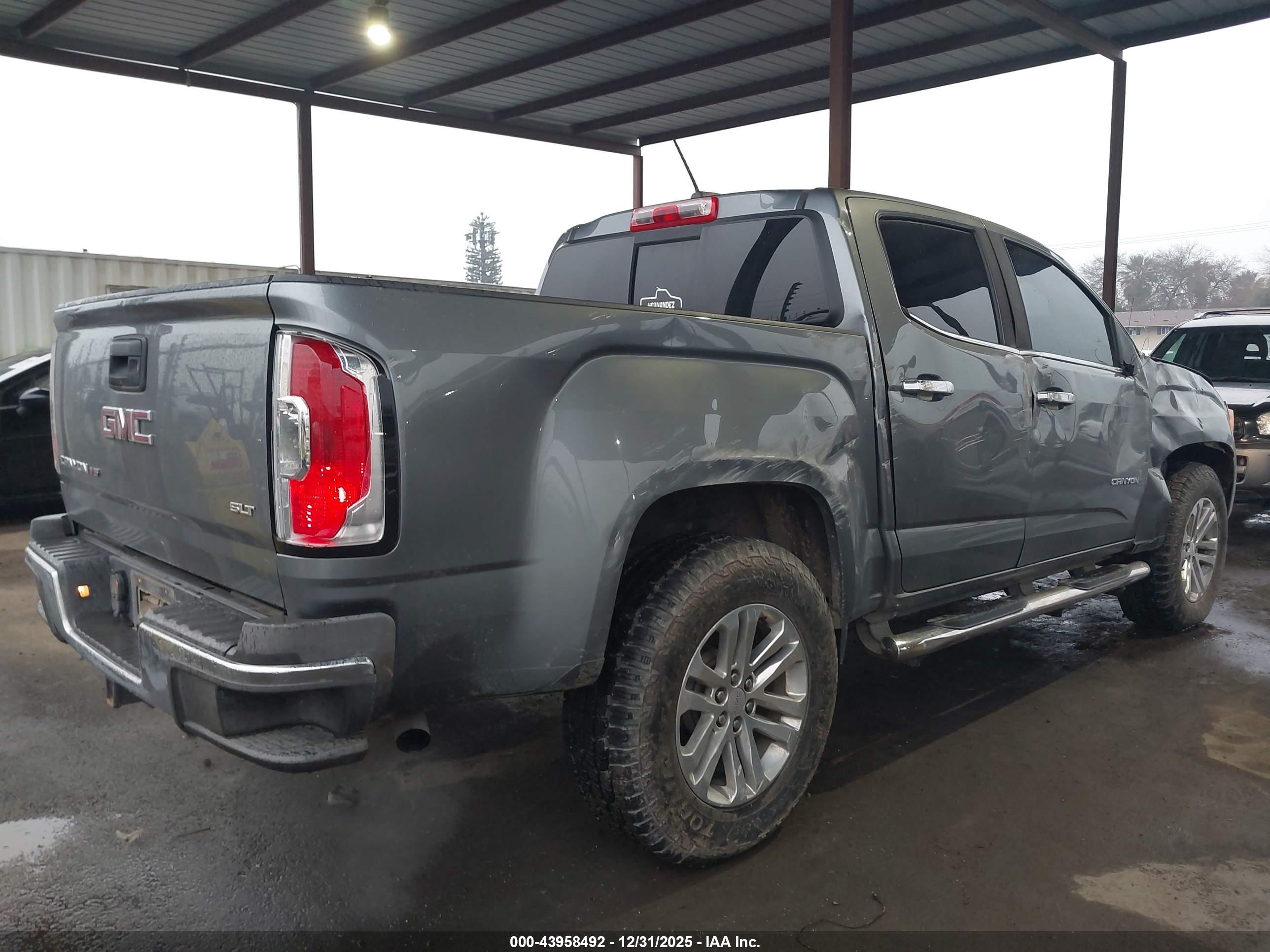 GMC CANYON image 4