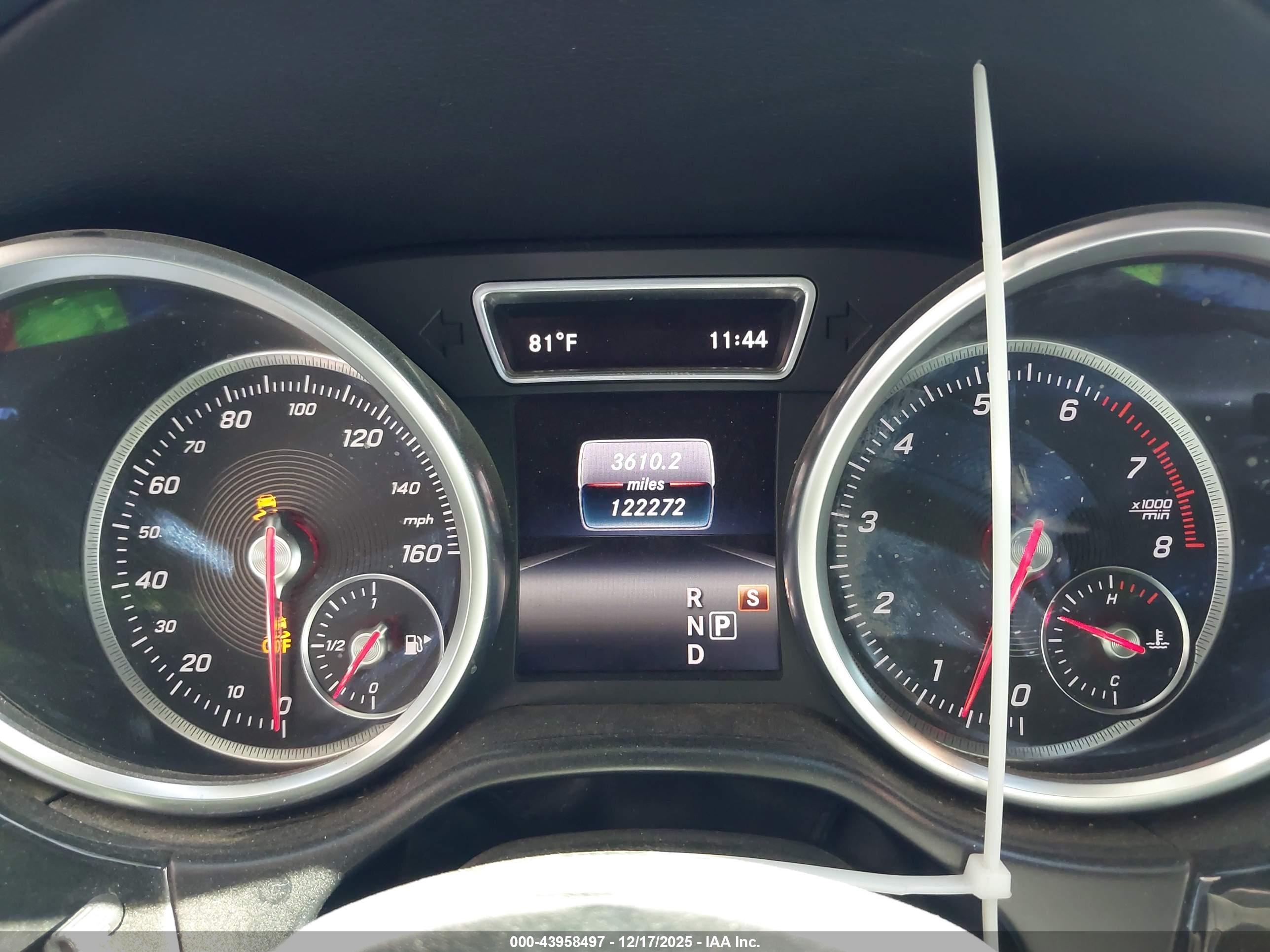 MERCEDES-BENZ GLS image 7