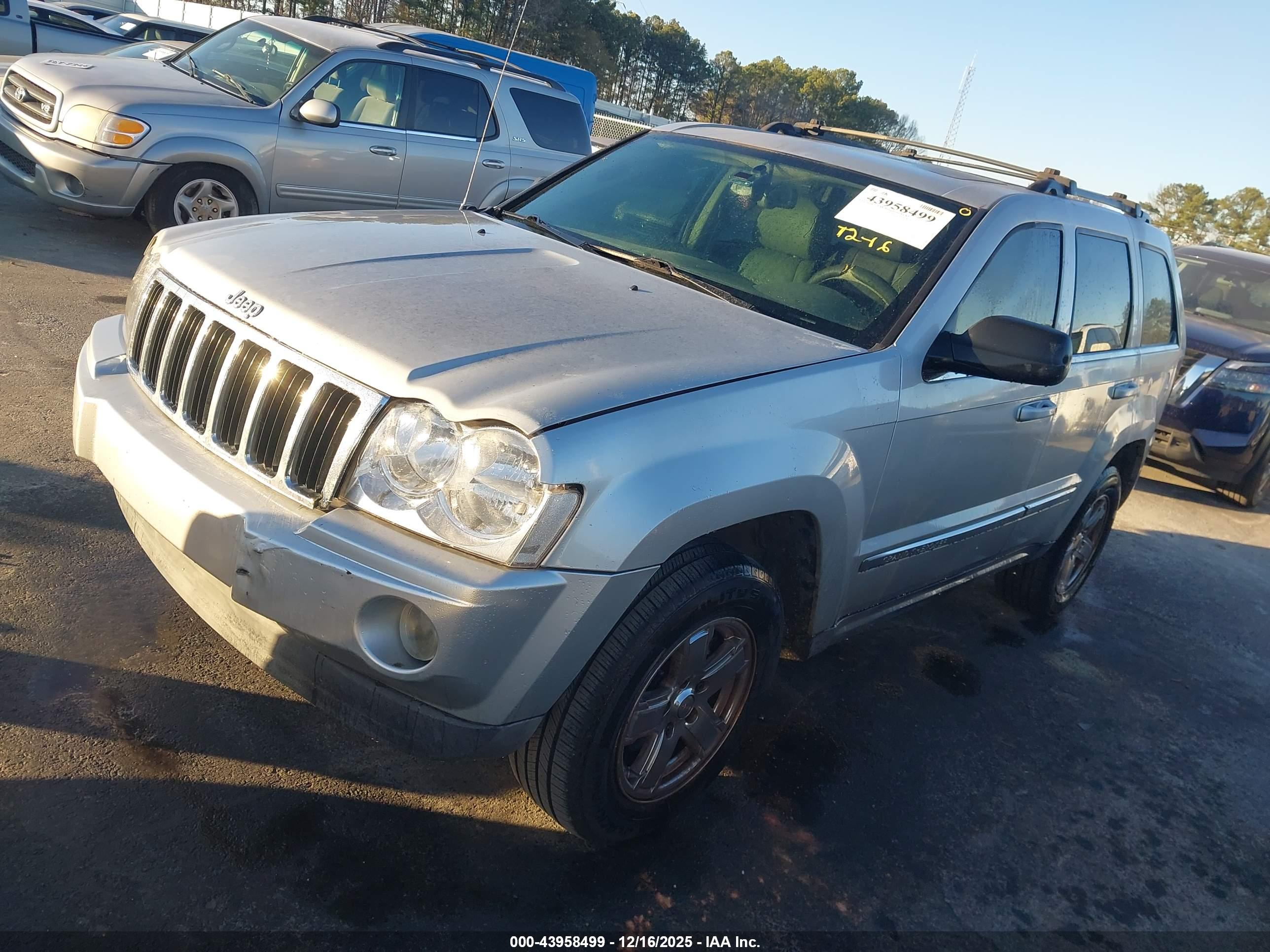 JEEP GRAND image 2