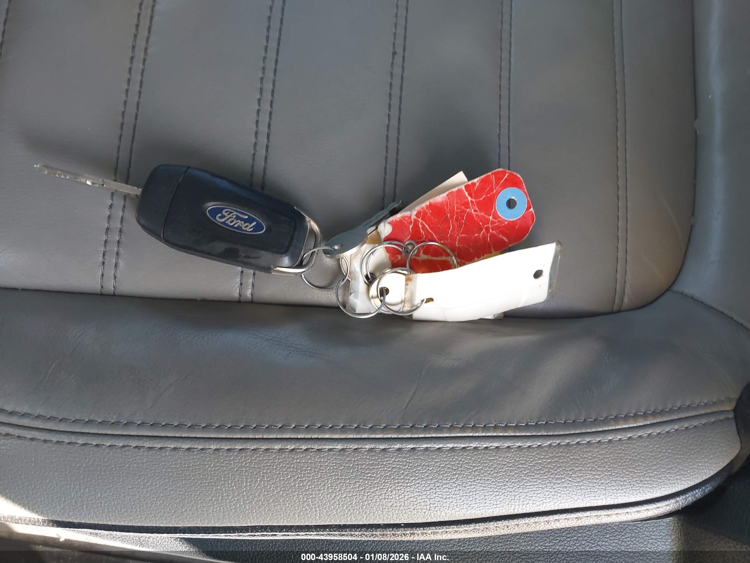 FORD TRANSIT image 11