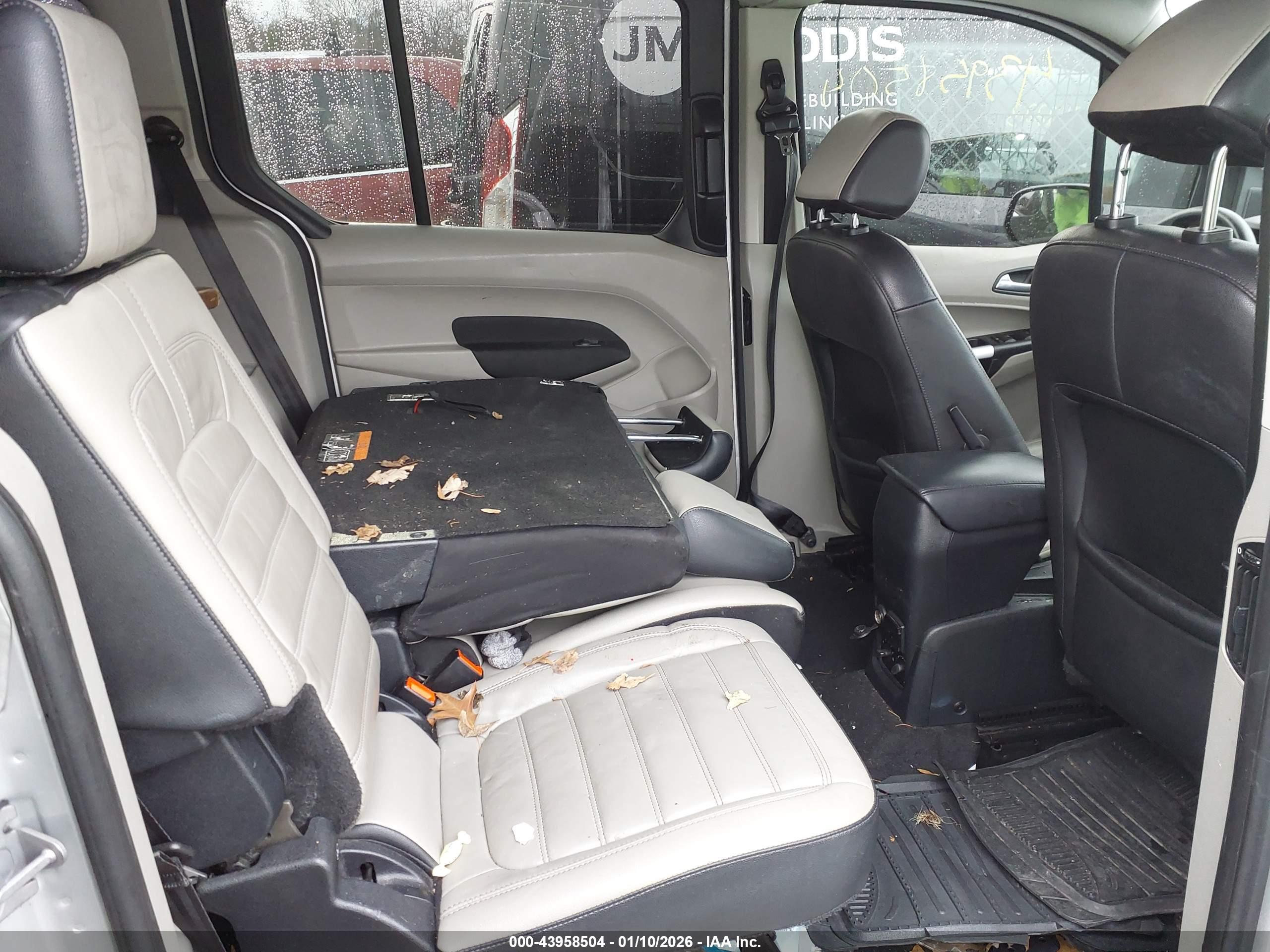FORD TRANSIT image 8