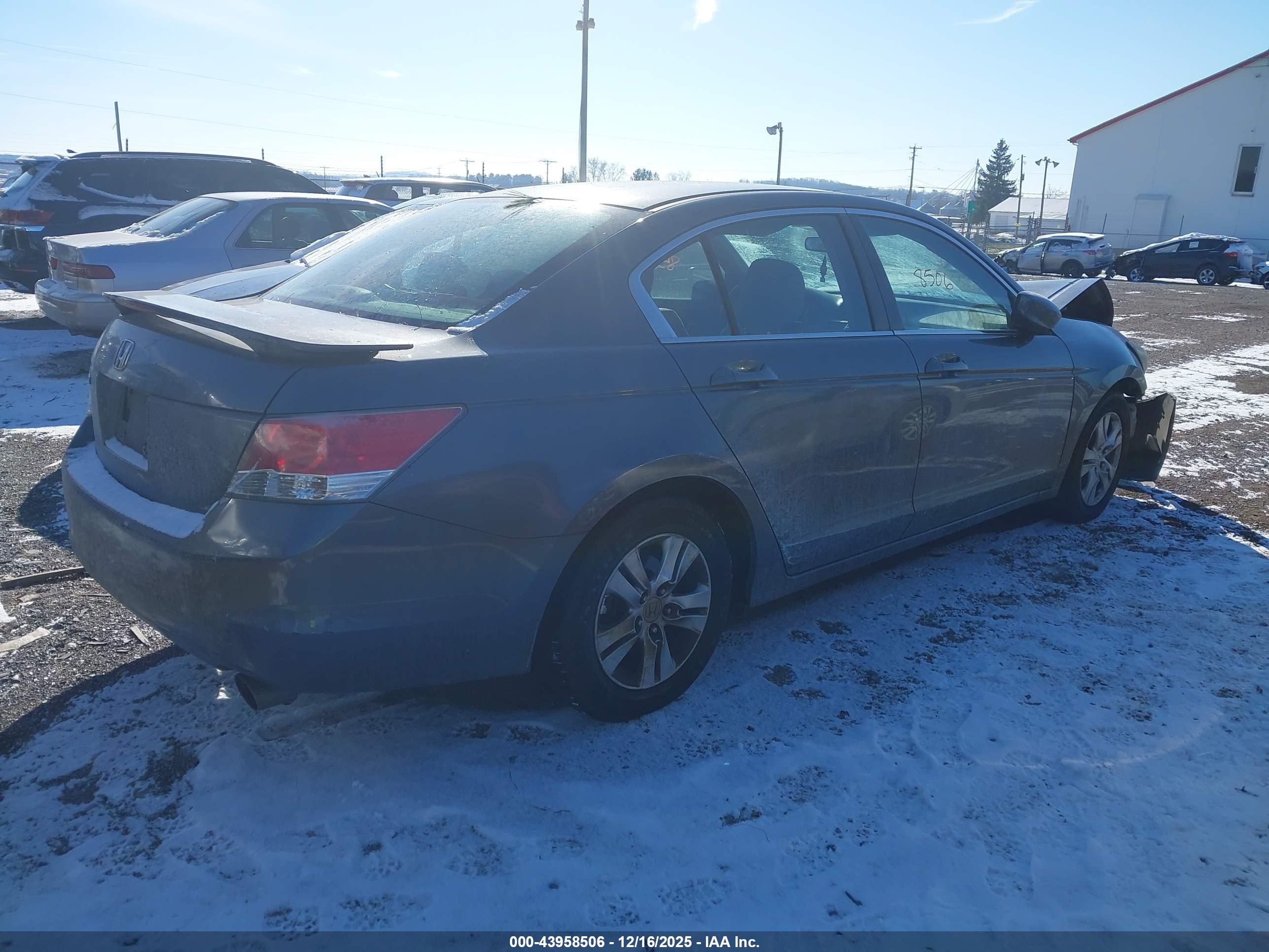 HONDA ACCORD image 4